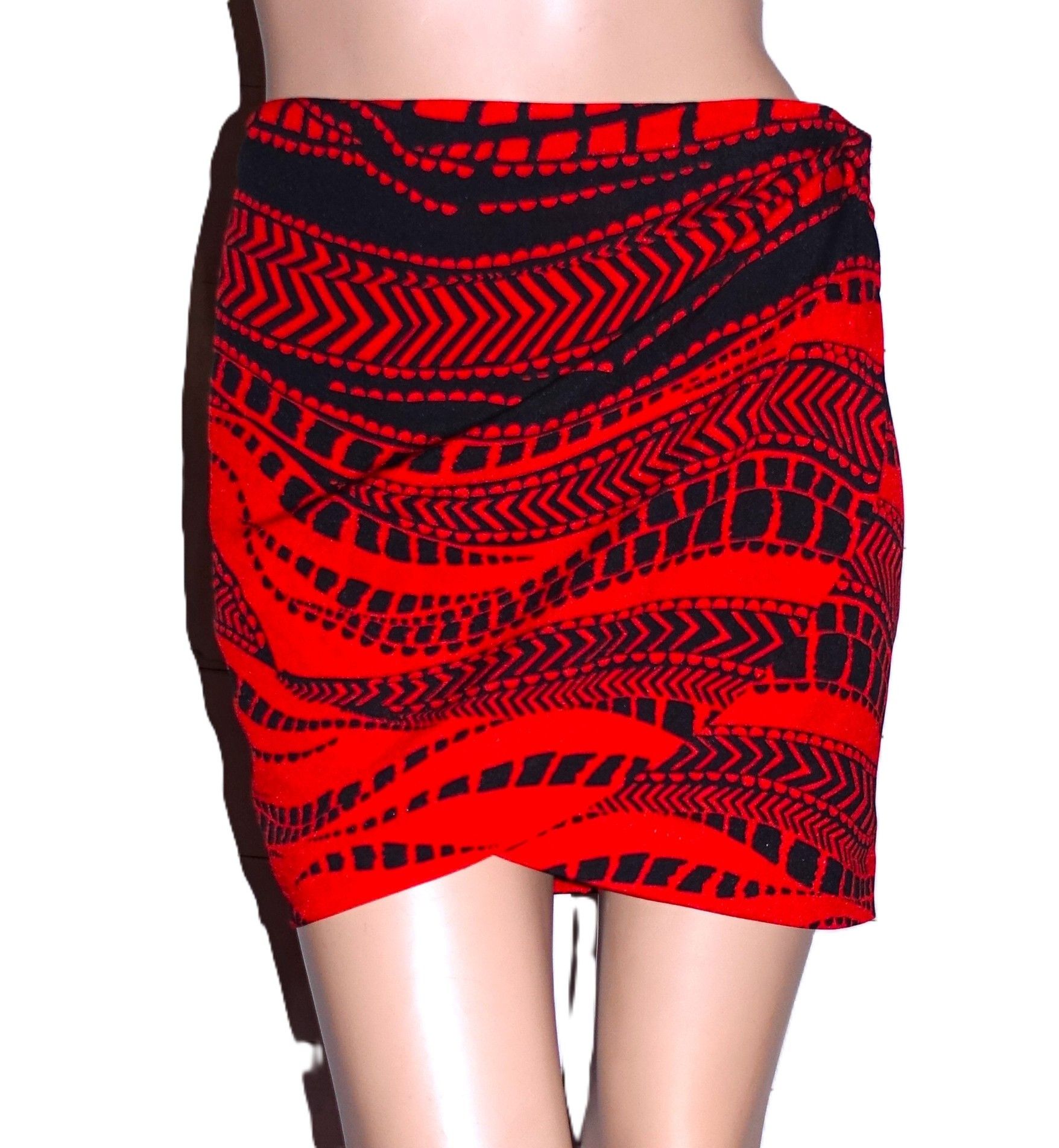 Bebe Bebe Black Red Wrap Skirt 00 Size 24" / US 00 / IT 34 - 1 Thumbnail