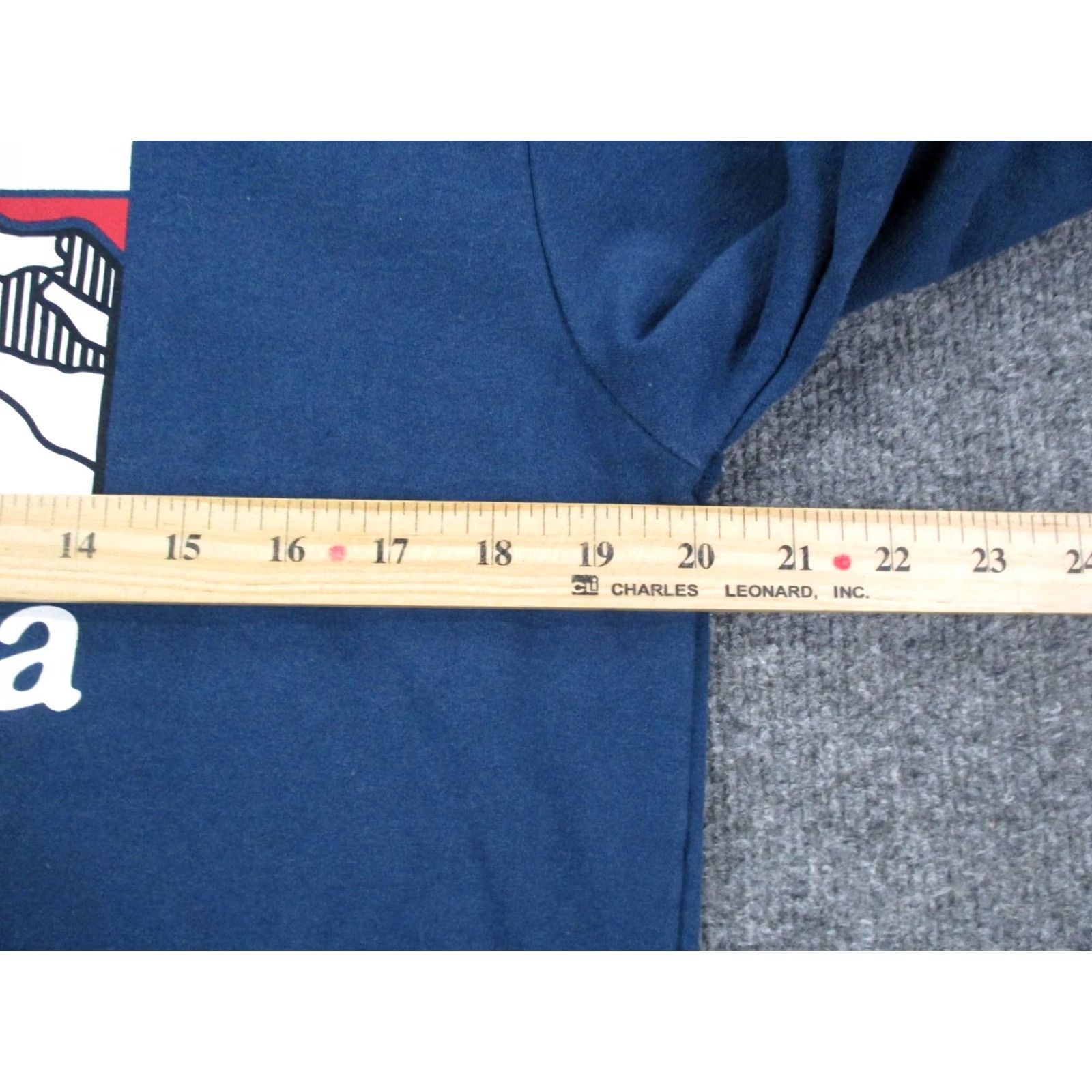 Patagonia Patagonia Hoodie Sweatshirt Men M Blue Logo Pullover Hooded Knit Thermal Casual Graphic Print 39584 Mens Size US M / EU 48-50 / 2 - 5 Thumbnail