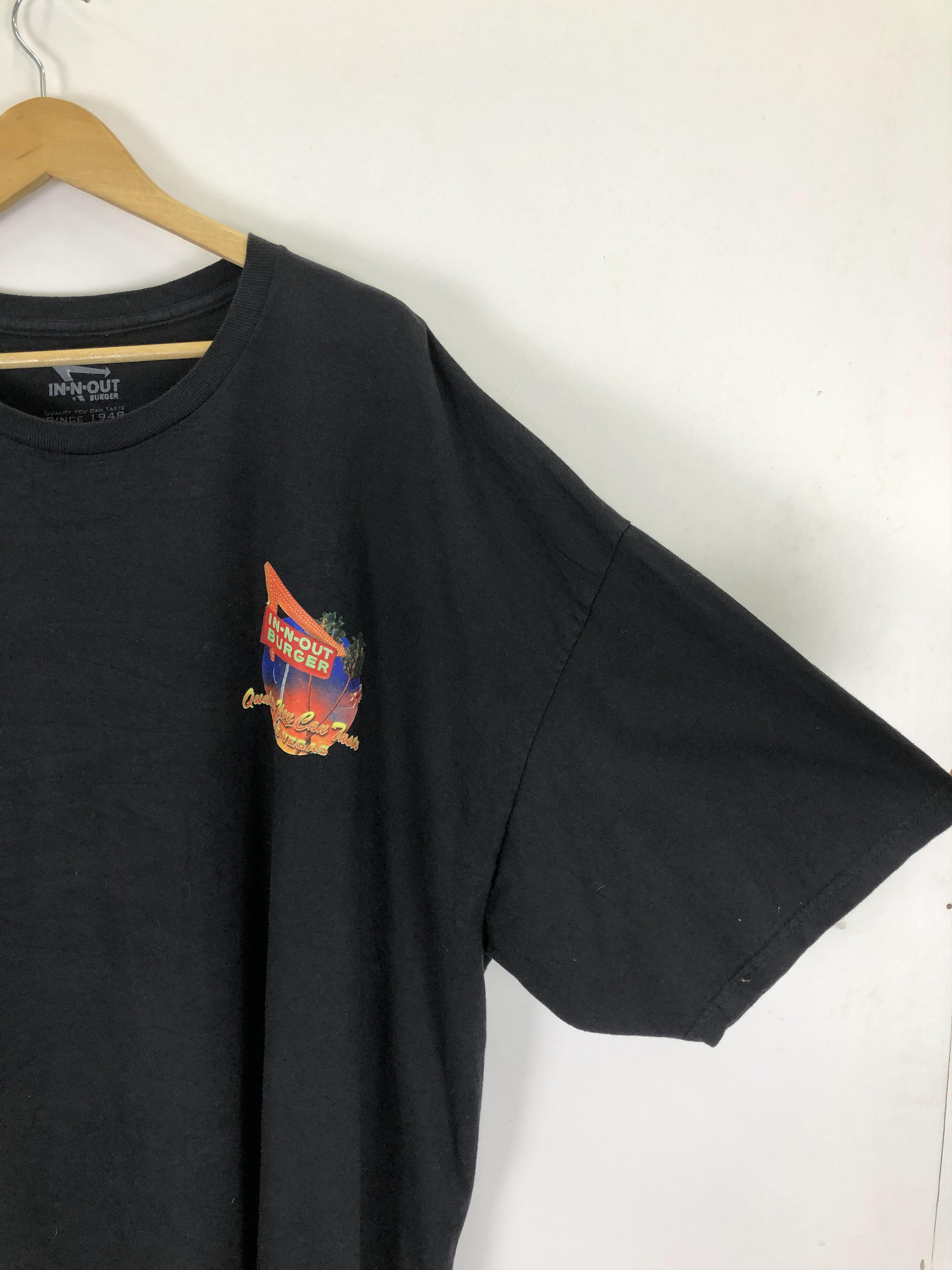 Vintage Vintage In N Out Burger Crewneck Short Sleeve Shirt TA0355 Size US XXL / EU 58 / 5 - 11 Thumbnail