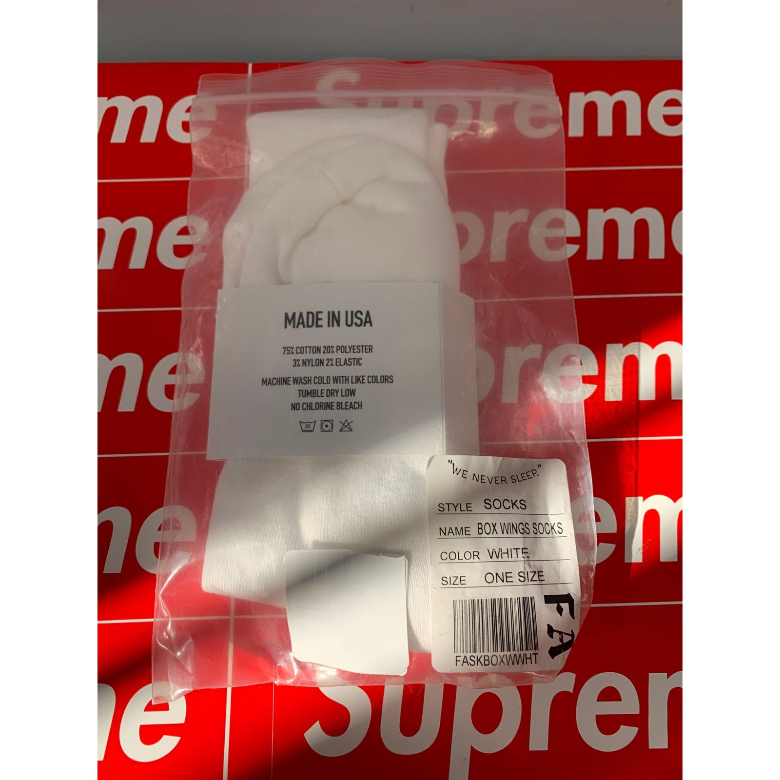 Fucking Awesome F*cking Awesome White Box Wings Socks BRAND NEW SHIPS NOW Size ONE SIZE - 2 Thumbnail