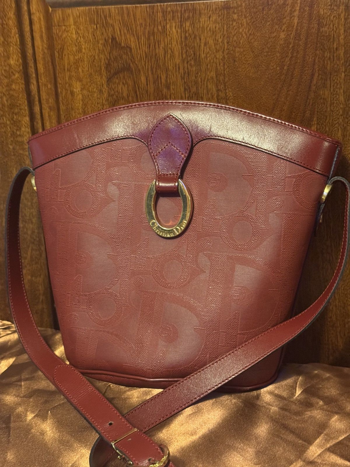 Dior Red Vintage Christian Dior oval ring bucket bag Size ONE SIZE - 3 Thumbnail