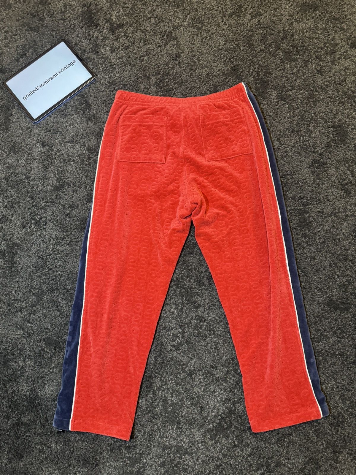Nike × Supreme Nike x Supreme Velour Track Pant Red Size US 32 / EU 48 - 2 Thumbnail
