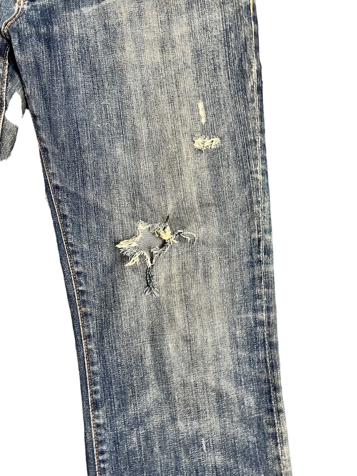 Howe Vintage Howe Flare Distressed Denim Size US 35 - 5 Thumbnail