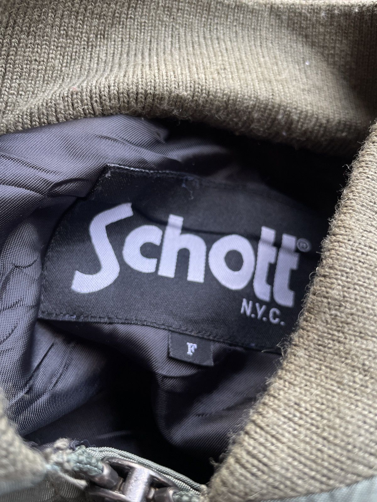 Schott Vintage Schott Nyc Bomber Jacket Size F Size US M / EU 48-50 / 2 - 7 Thumbnail
