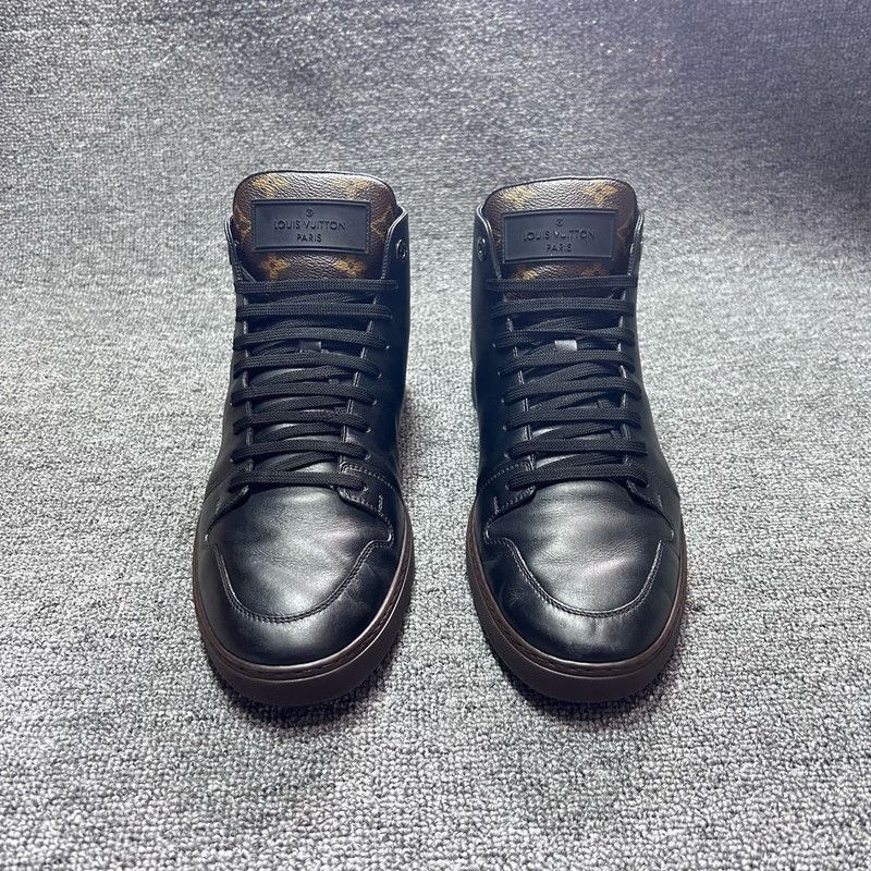 Louis Vuitton Louis Vuitton Black Monogram High-Top Sneakers - Size US 8 / EU 41 - 4 Thumbnail
