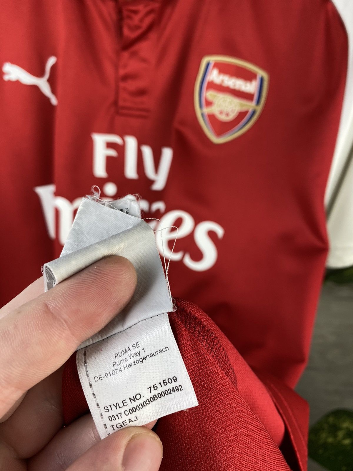 Puma × Vintage 🔥Vintage Arsenal Puma Soccer size XXL Size US XXL / EU 58 / 5 - 13 Thumbnail