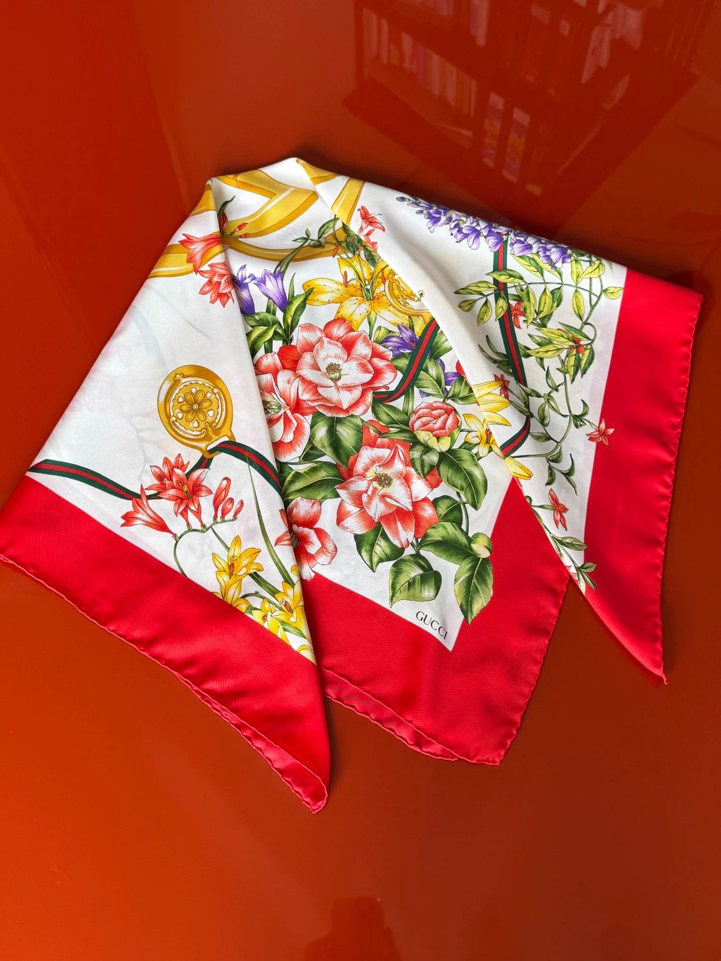 Gucci Gucci Vintage GG Floral 90cm Scarf Golden Double G Size ONE SIZE - 3 Thumbnail