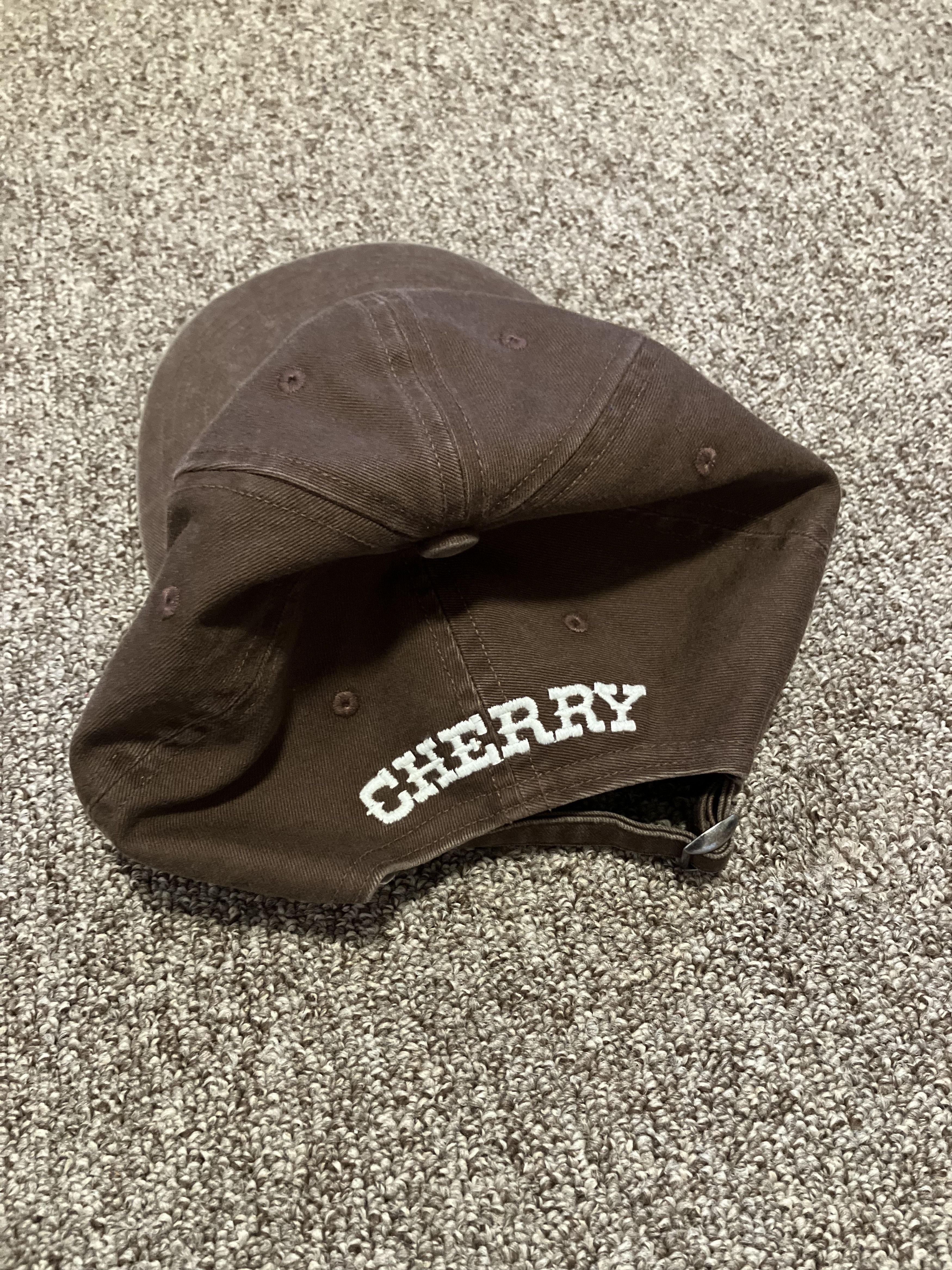 Cherry LA Cherry Los Angeles Mini Flag 6 Panel Embroidered Hat (Brown) Size ONE SIZE - 3 Thumbnail