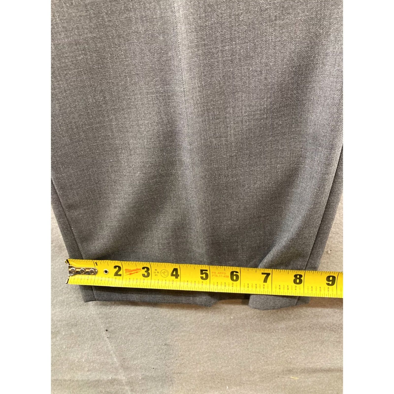 Perry Ellis Perry Ellis Pants Mens 34X30 Gray Flat Front Neo Luxe Size US 34 / EU 50 - 6 Thumbnail