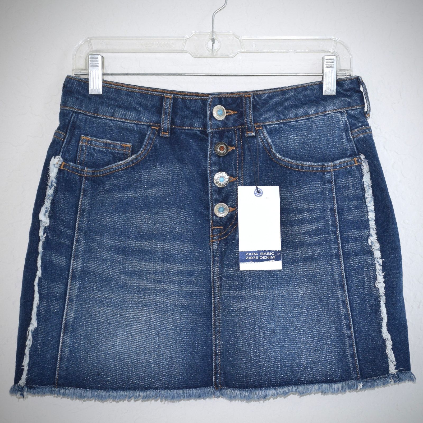 Zara Zara Denim Distressed Mini Skirt Size M NWT Size 28" / US 6 / IT 42 - 1 Thumbnail