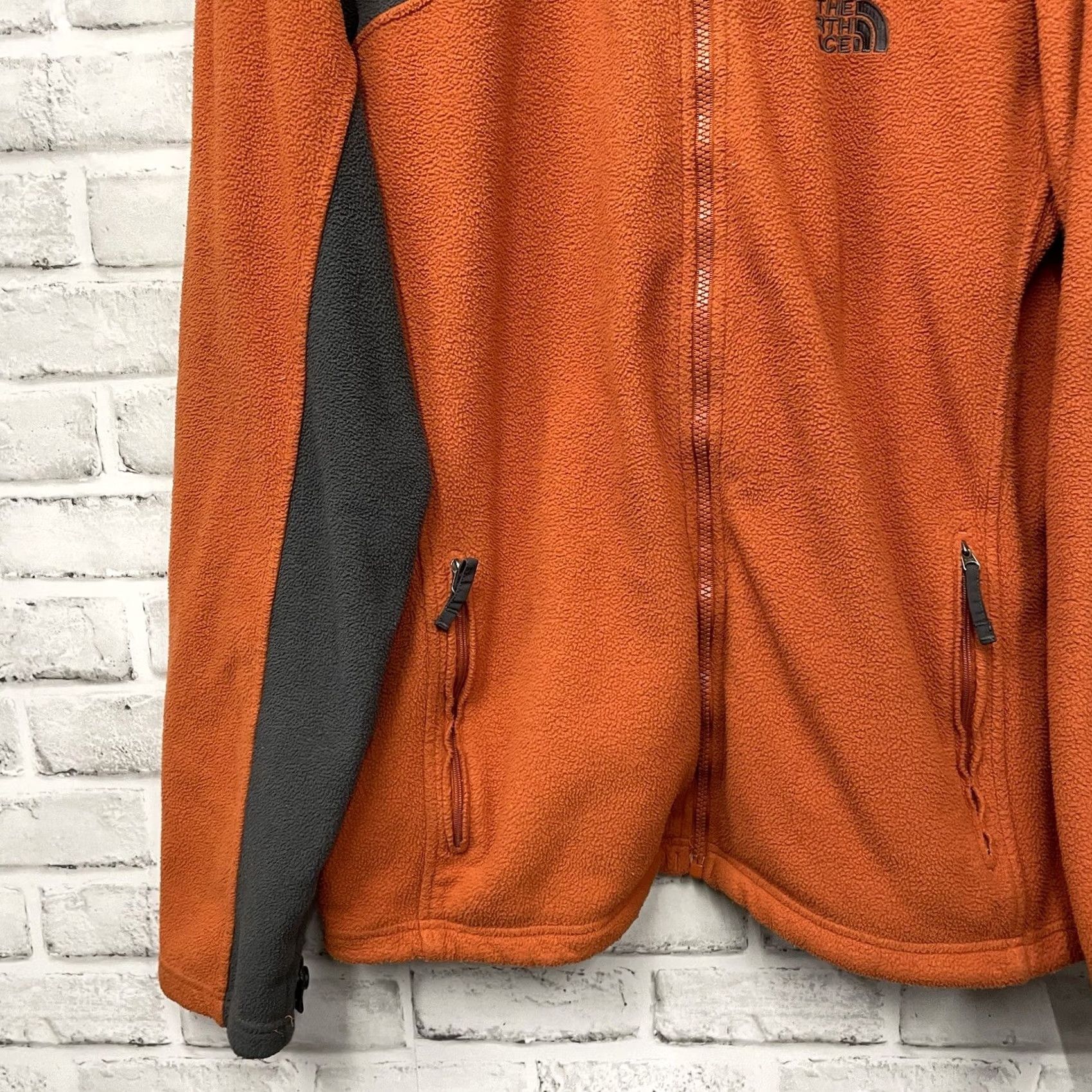 The North Face The North Face Jacket Mens Size L Zip-Up Polyester Orange Burnt Orange Windbreaker Size US L / EU 52-54 / 3 - 3 Thumbnail