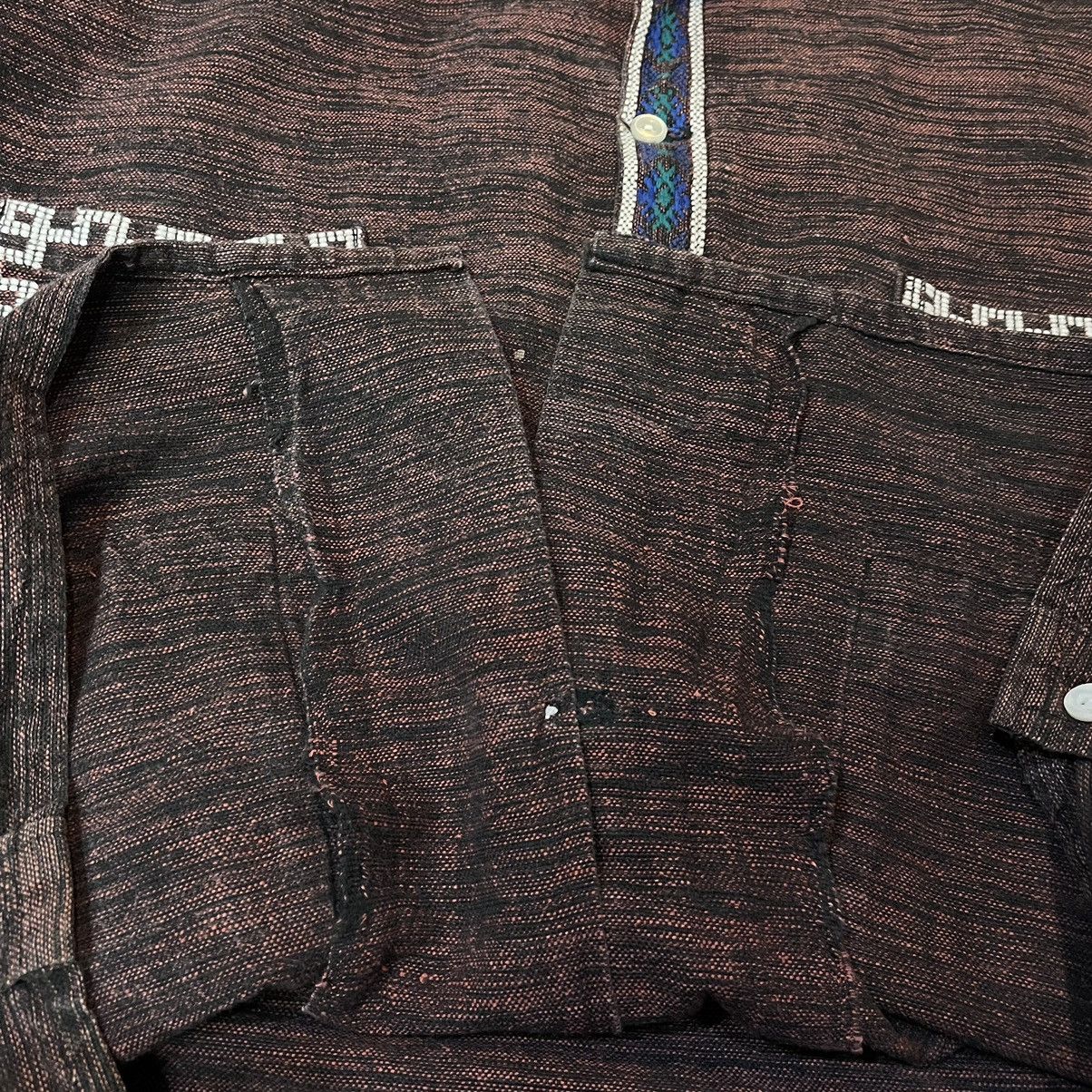 Vintage Vintage Guatemala hand embroidered shirt Guatemala Shirt Size US XL / EU 56 / 4 - 4 Thumbnail