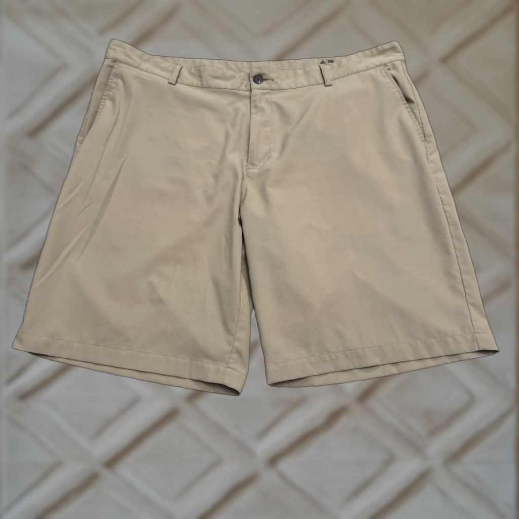 Adidas Adidas Golf Performance Chino Shorts Mens 42 Khaki Brown Flat Front Outdoor Prep Size US 42 / EU 58 - 1 Thumbnail
