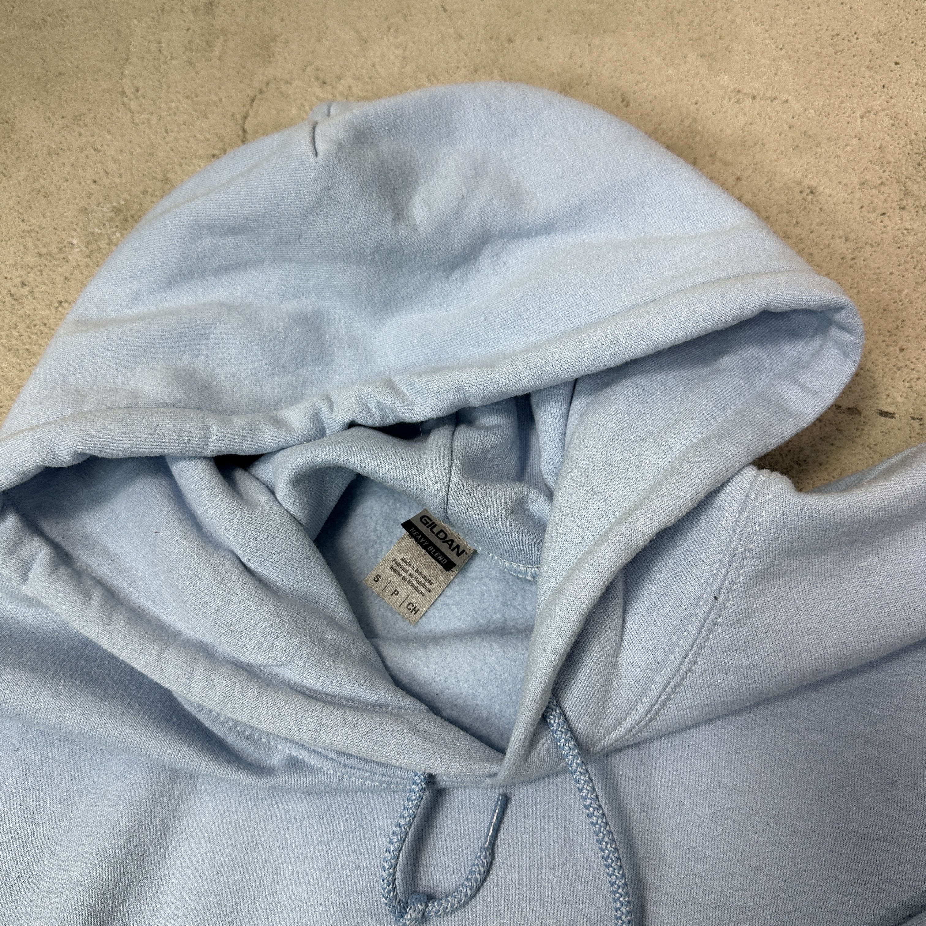 Vintage Vintage Streetwear Skater Baby Blue Blank Sweatshirt Y2K Size US S / EU 44-46 / 1 - 4 Thumbnail