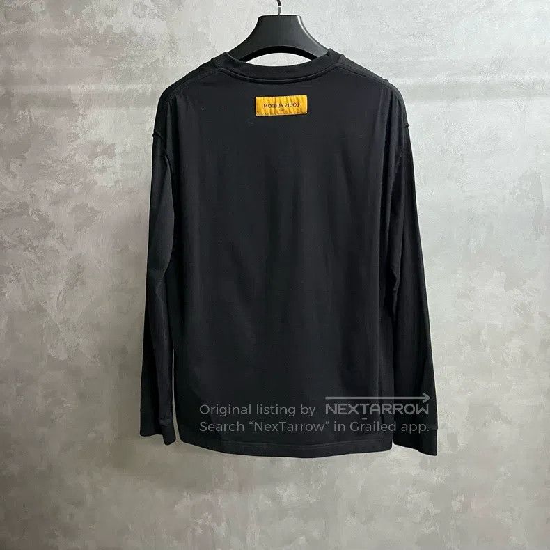 Louis Vuitton Louis Vuitton Black monogrammed Logo print long sleeve Size US M / EU 48-50 / 2 - 5 Thumbnail