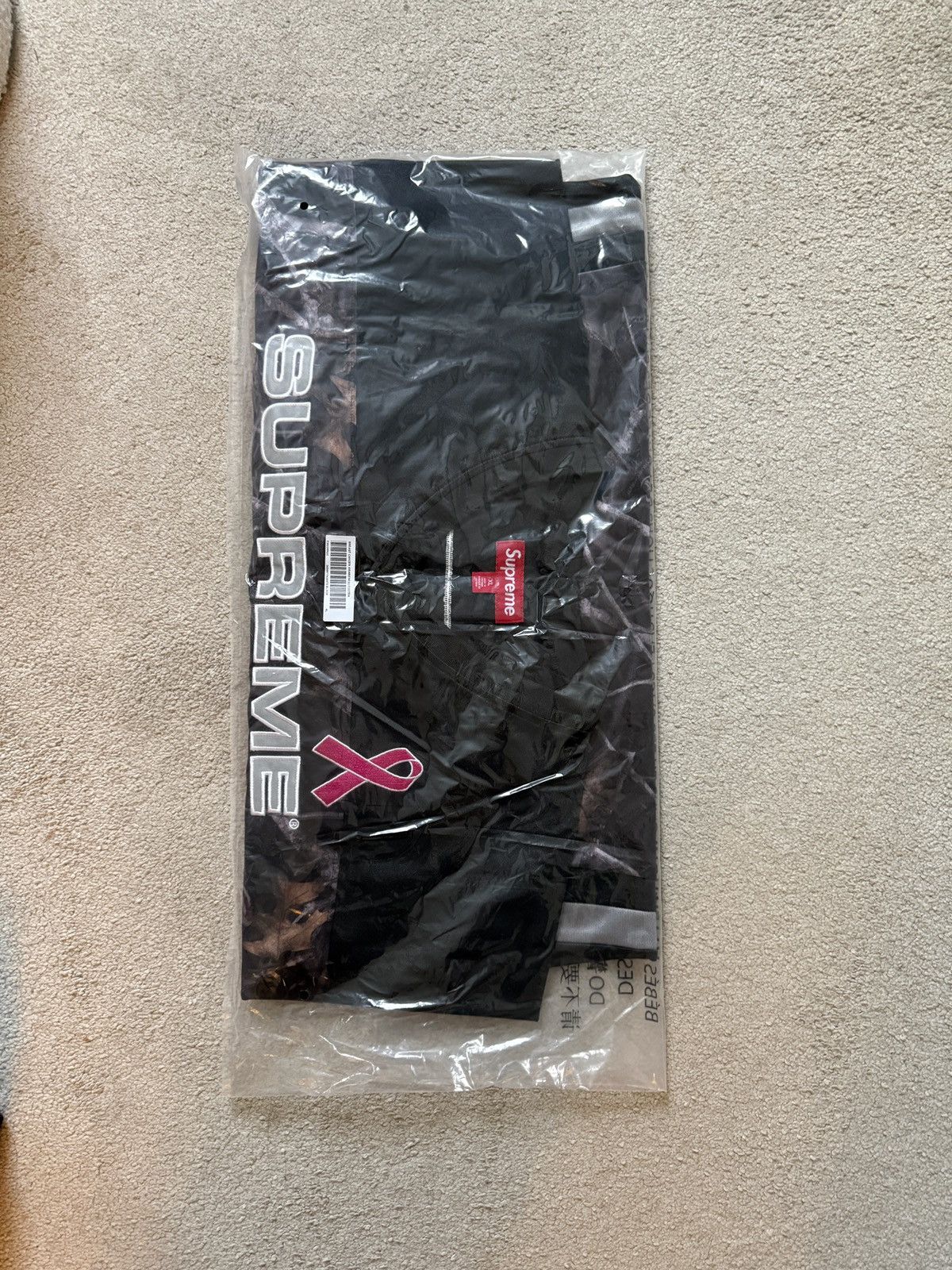 Supreme Supreme breast cancer jersey Size US XL / EU 56 / 4 - 2 Thumbnail