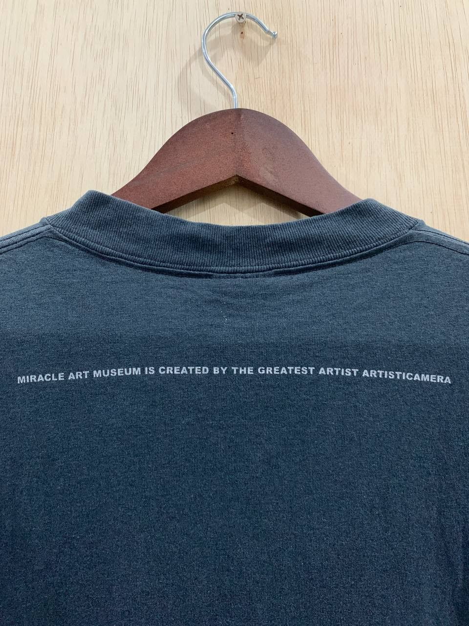 Vintage Vintage 2000s Camera Artist Miracle Art Museum Tee Size US M / EU 48-50 / 2 - 6 Thumbnail