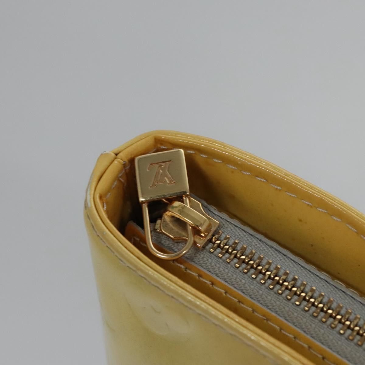 Louis Vuitton LOUIS VUITTON Monogram Vernis Houston Hand Bag Baby Blue Size ONE SIZE - 16 Thumbnail
