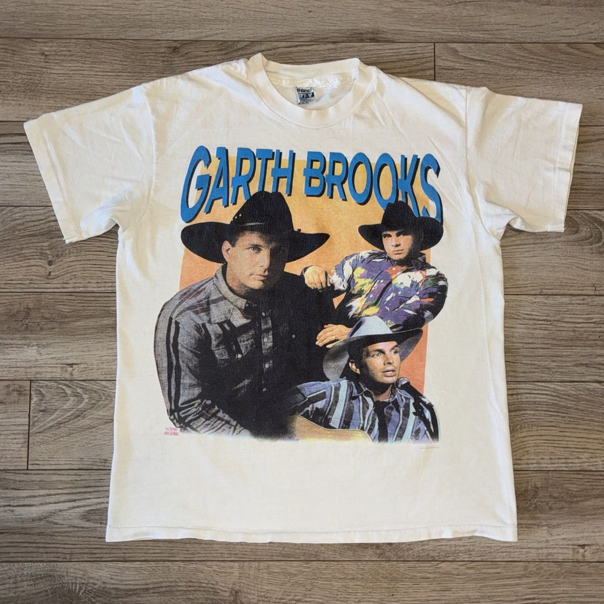 Hanes 1991 Garth Brooks winterland country tee Size US L / EU 52-54 / 3 - 1 Thumbnail