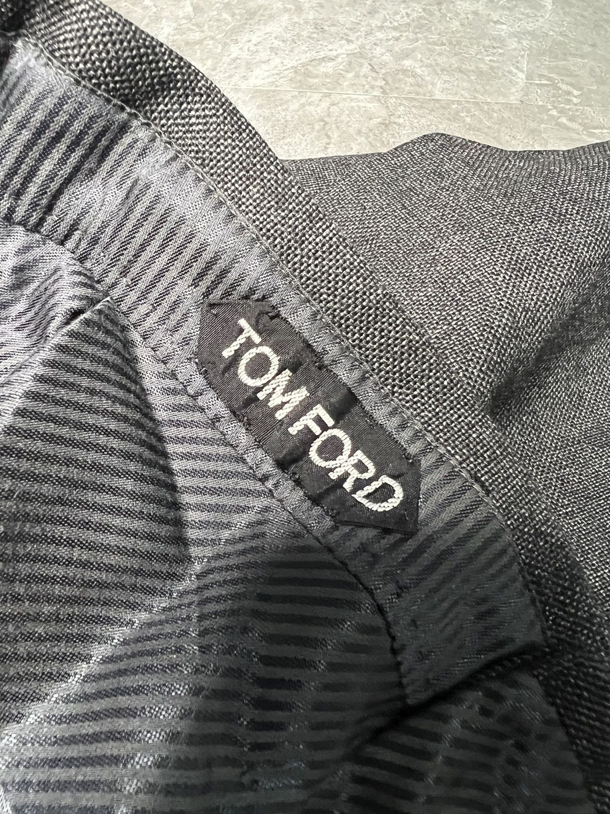 Tom Ford Tom ford Wool Tailored Cropped Trouser Size US 34 / EU 50 - 6 Thumbnail