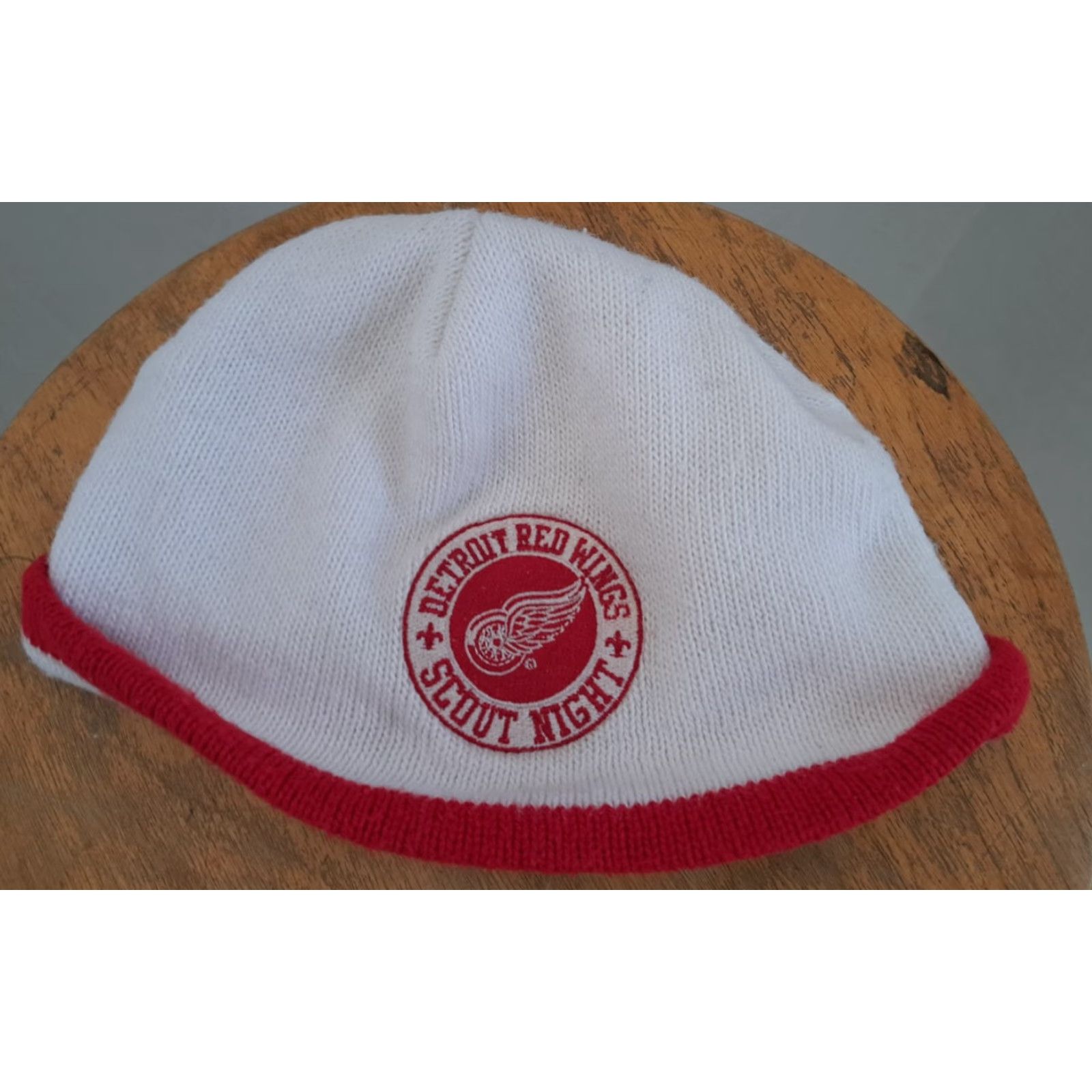 Red Wing VINTAGE Detroit Red Wings Scout Night Beanie Hat Red White Knit Unisex Adults One Size Hockey Winter USA Size ONE SIZE - 3 Thumbnail