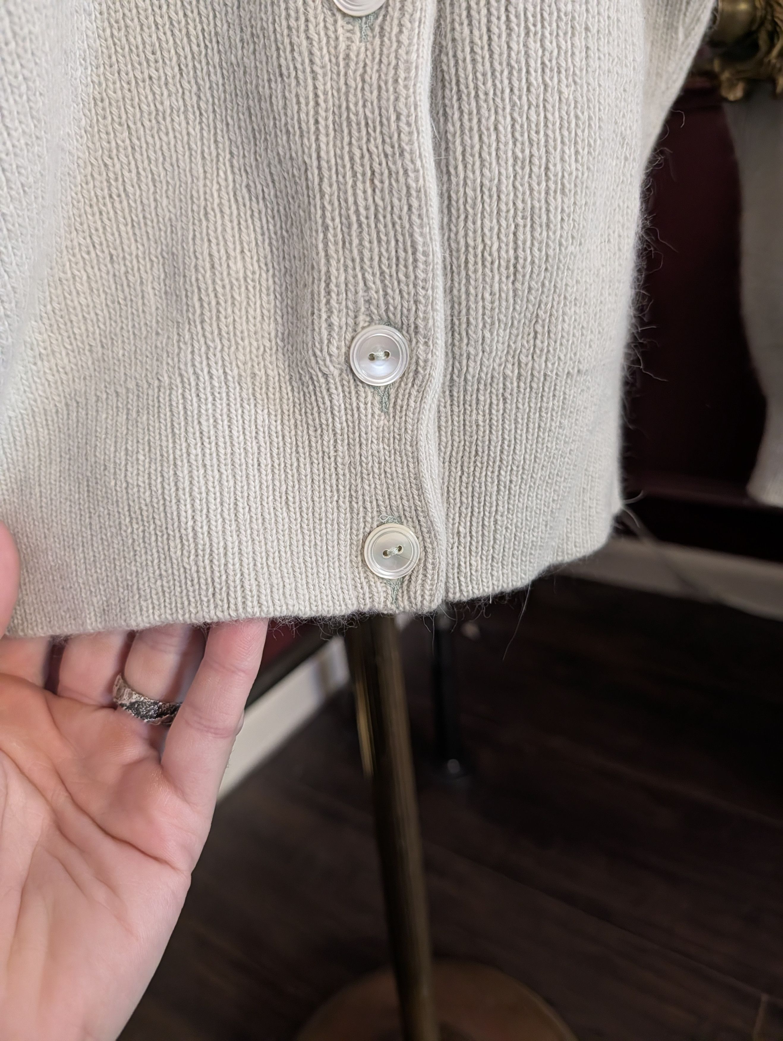 Les Copains VTG angora wool knit lt. Green cardigan sweater 2/M Size M / US 6-8 / IT 42-44 - 5 Thumbnail