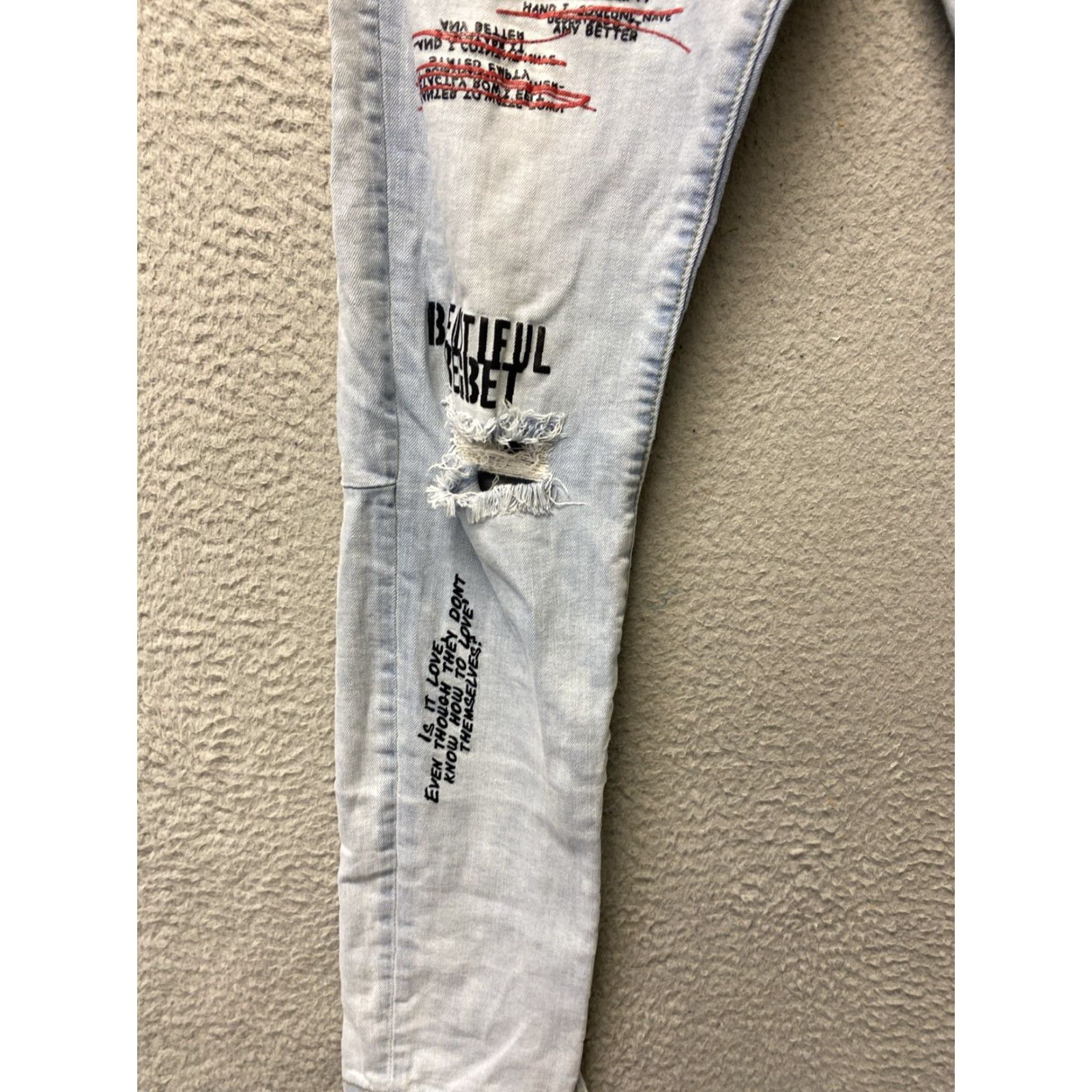 Denime Crysp Denim Jeans Mens 36 Blue washed Skinny Distressed Stretch 36x35 103-62 Size US 36 / EU 52 - 4 Thumbnail