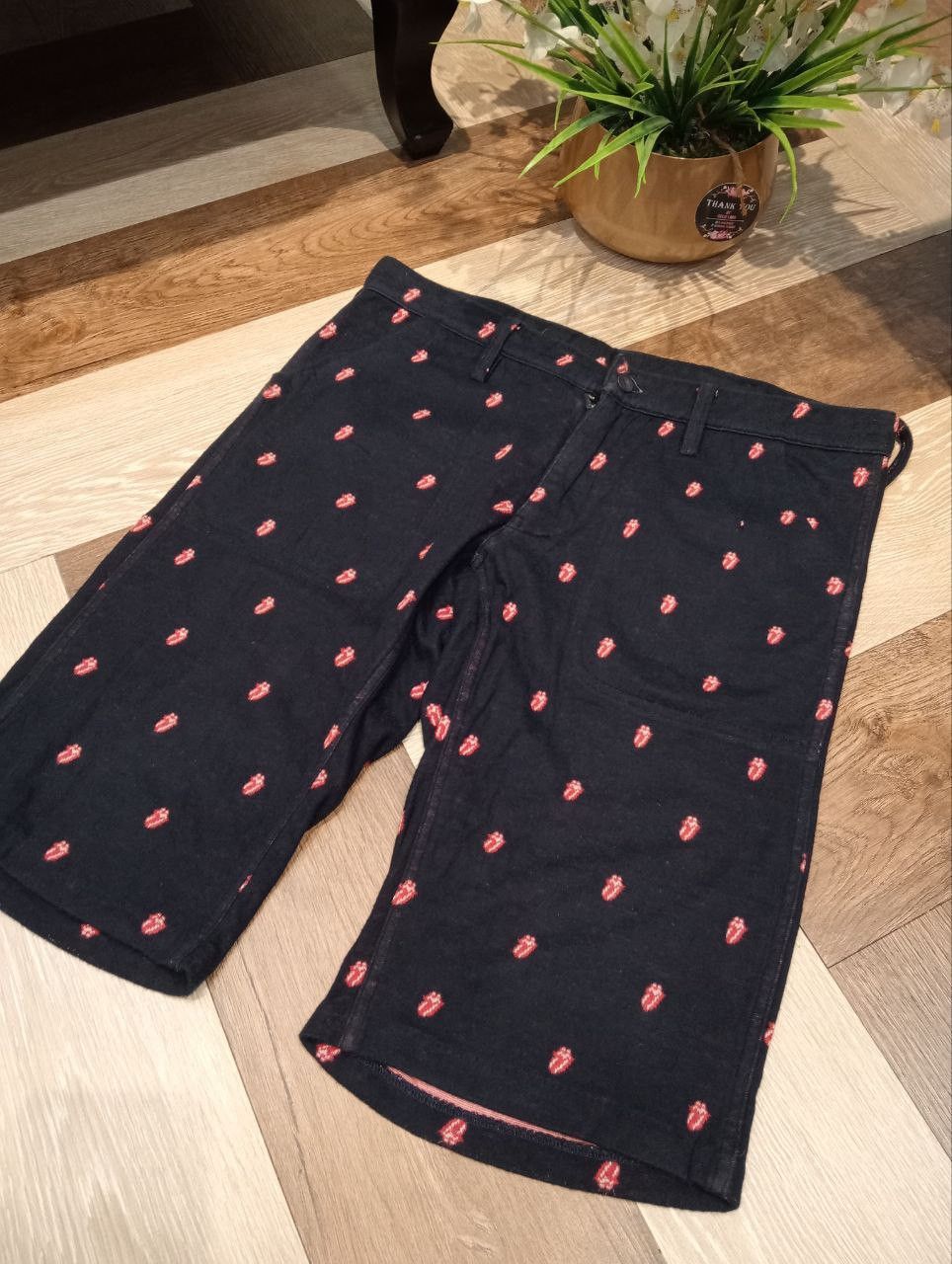Hysteric Glamour × The Rolling Stones VINTAGE HYSTERIC GLAMOUR X ROLLING STONES SHORTPANTS - NAVY Size US 34 / EU 50 - 2 Thumbnail