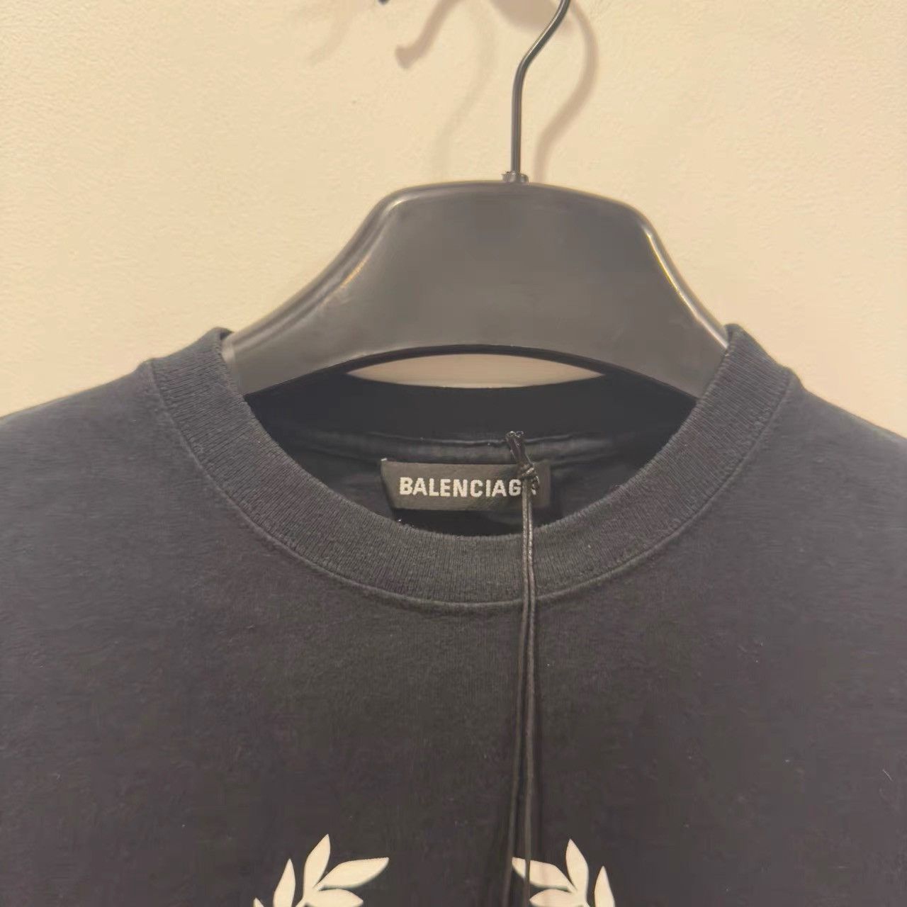 Balenciaga Balenciaga Black Wheat Ear Short Sleeve T-shirt K28 Size US XXS / EU 40 - 3 Thumbnail