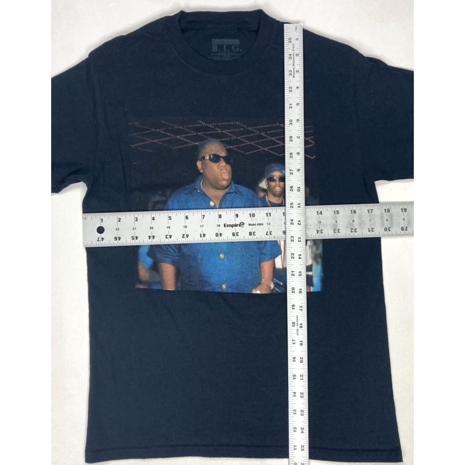 Vintage VINTAGE The Notorious BIG The Notorious BIG Biggie Smalls Picture Graphic T-shirt Women Small Black Music Shirt Size S / US 4 / IT 40 - 5 Thumbnail