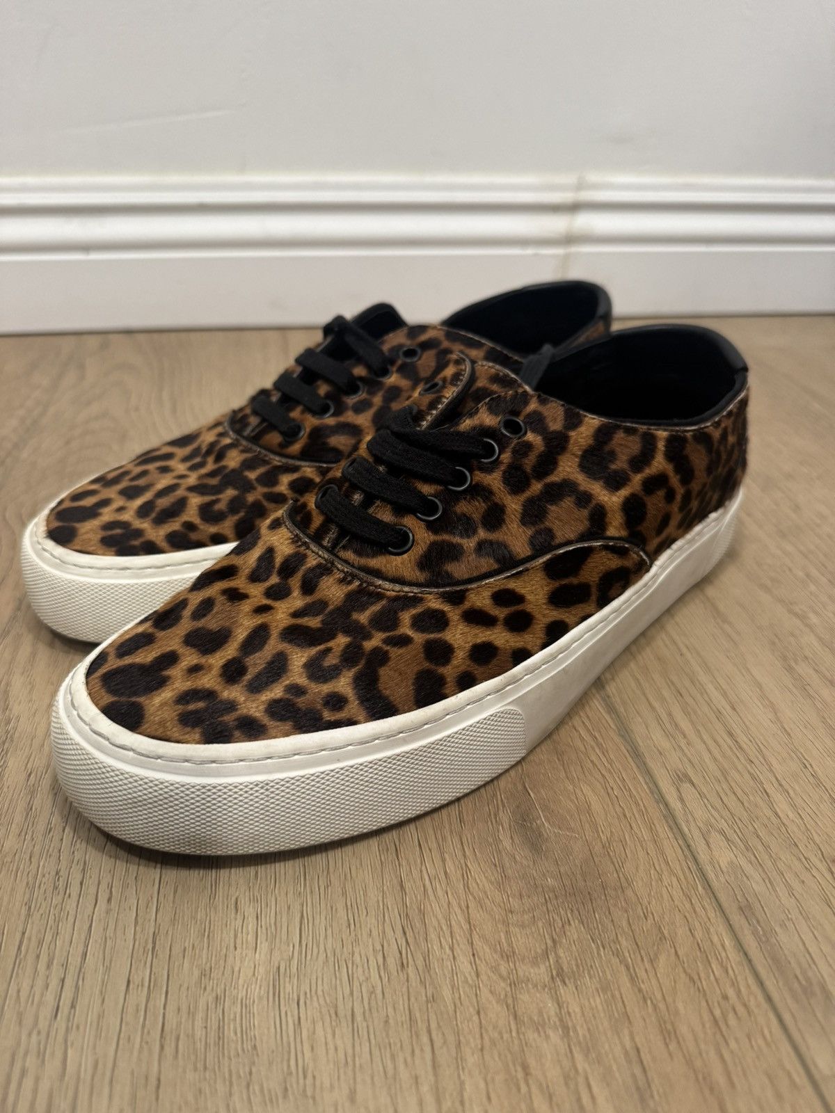 Saint Laurent Paris Ponyhair Leopard Venice Skates Size US 8 / EU 41 - 2 Thumbnail