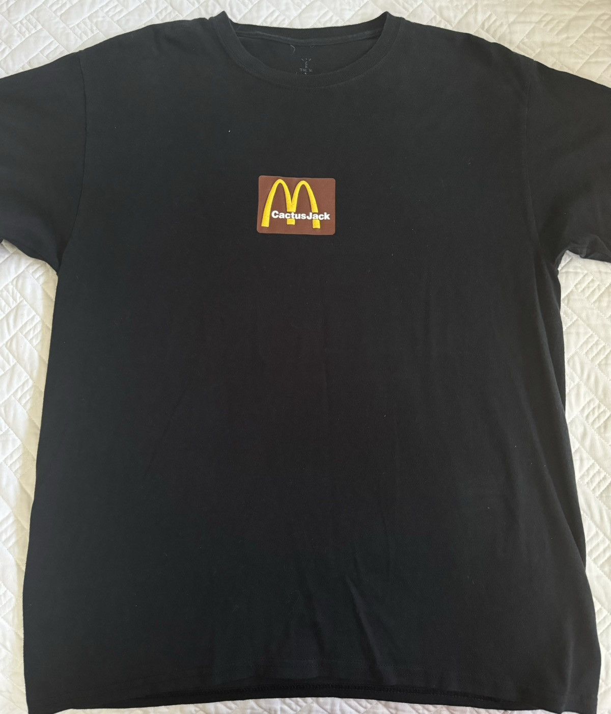 Travis Scott hotsell McDonald’s Sesame Tee Brown Large