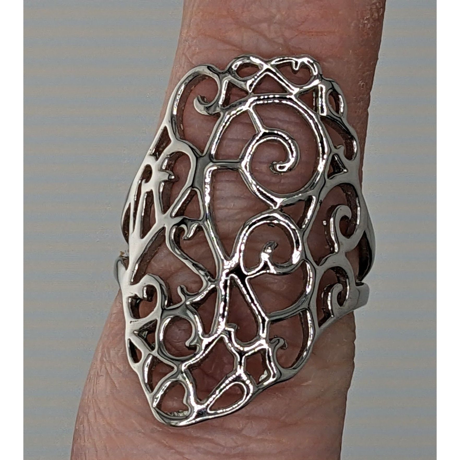 Other Romantic Fantasy Openwork Filigree Statement Ring Size 8.5 S Size ONE SIZE - 5 Thumbnail