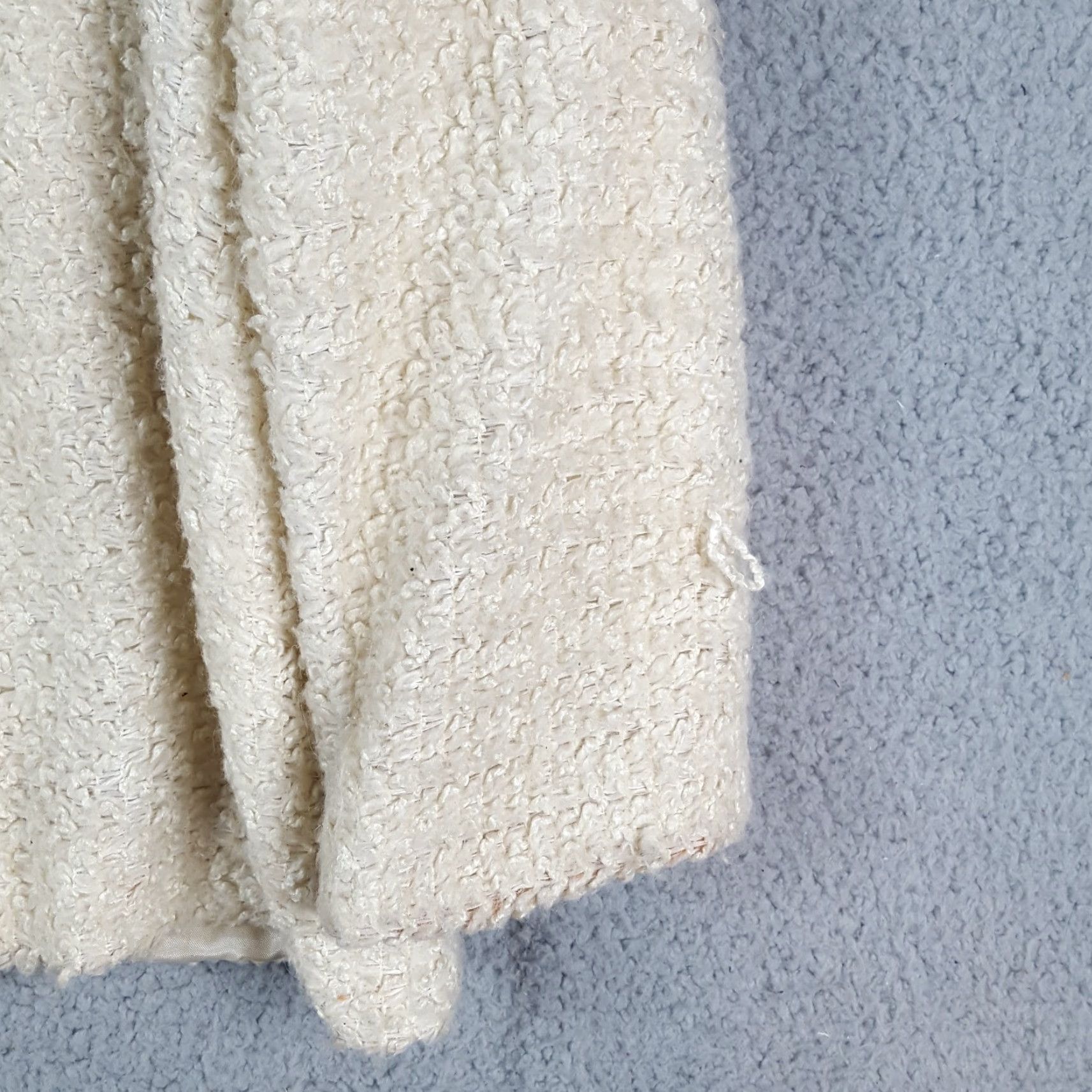 Vintage VINTAGE 80s Ivory Mohair Blend Knit Cardigan Women's Size 16 Lined Preppy Sweater Size XXL / US 16-18 / IT 52-54 - 4 Thumbnail