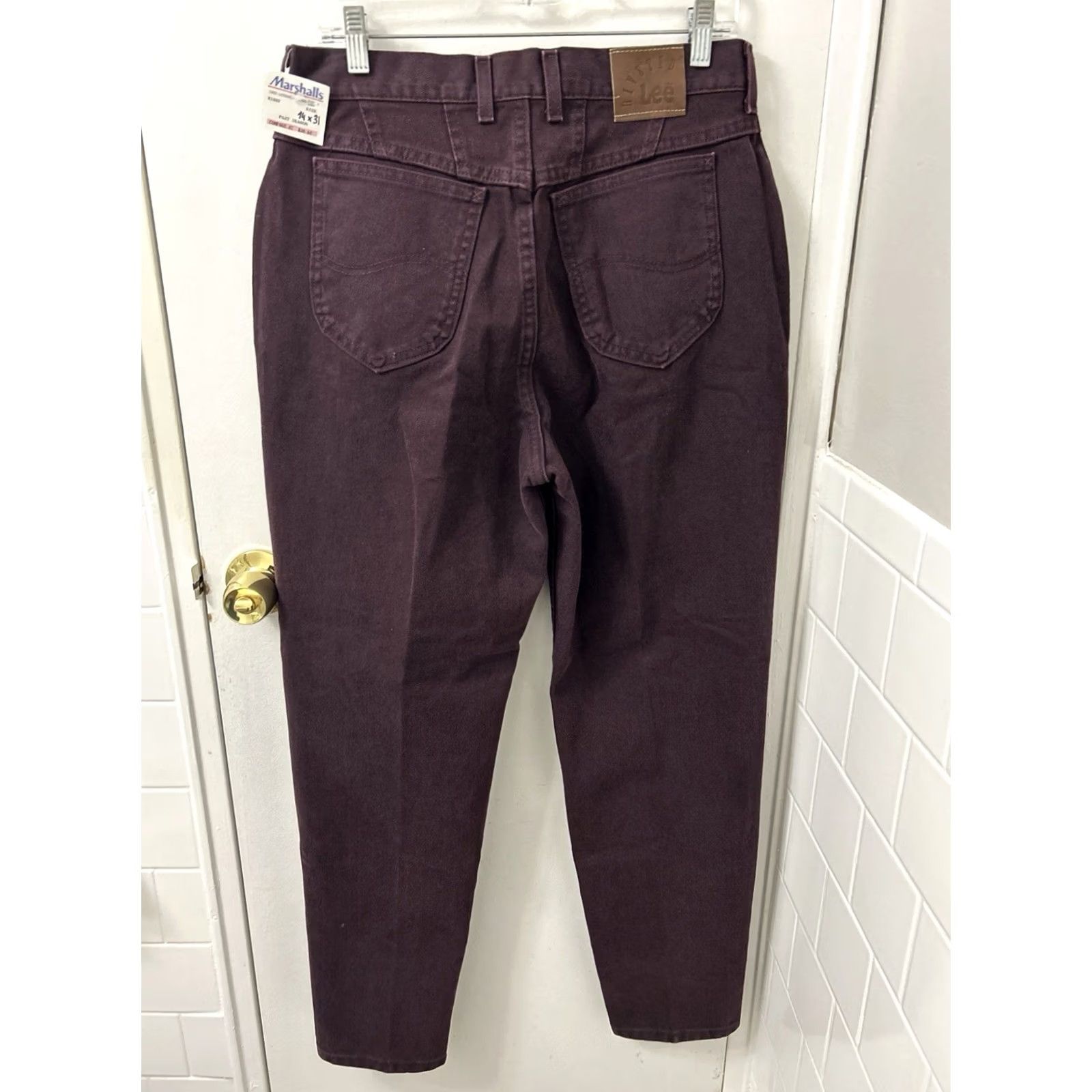 Lee VINTAGE Lee Riveted Jeans Womens 14x31 Burgundy Made In USA YKK Denim NWT S(Burgundy) Purple Jeans 5-Pocket Mens Womens Girls? Size 36" / US 14 / IT 50 - 2 Thumbnail