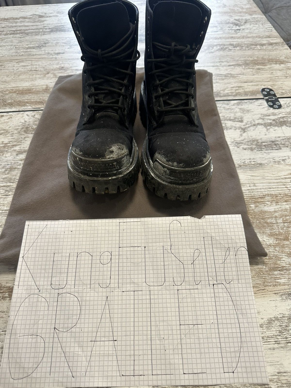 Balenciaga Balenciaga Strike Painted Boots Size US 7.5 / EU 40-41 - 3 Thumbnail