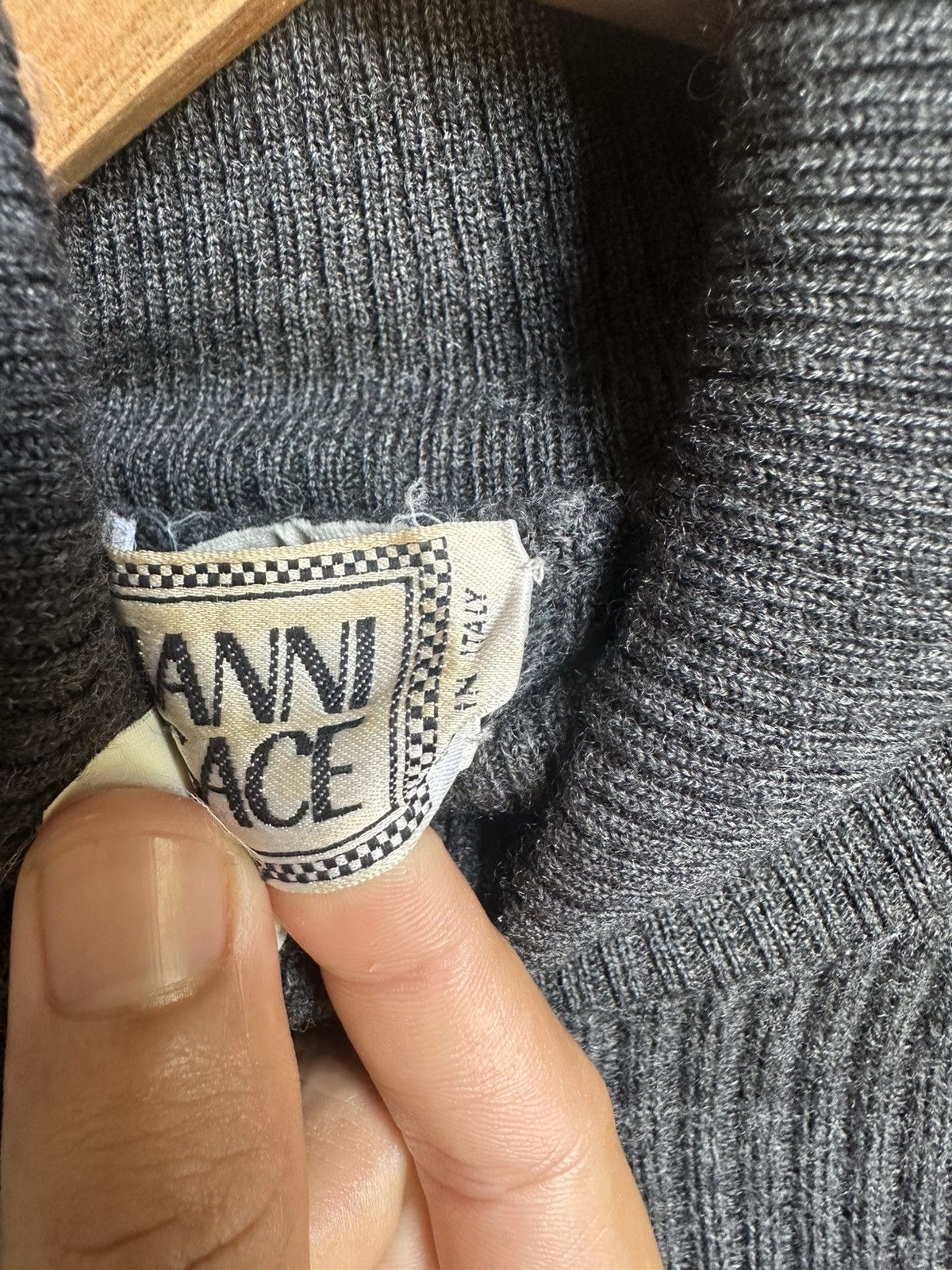 Versace × Vintage Vintage Gianni Versace Turtleneck Pleated Knit Sweater Size US L / EU 52-54 / 3 - 6 Thumbnail