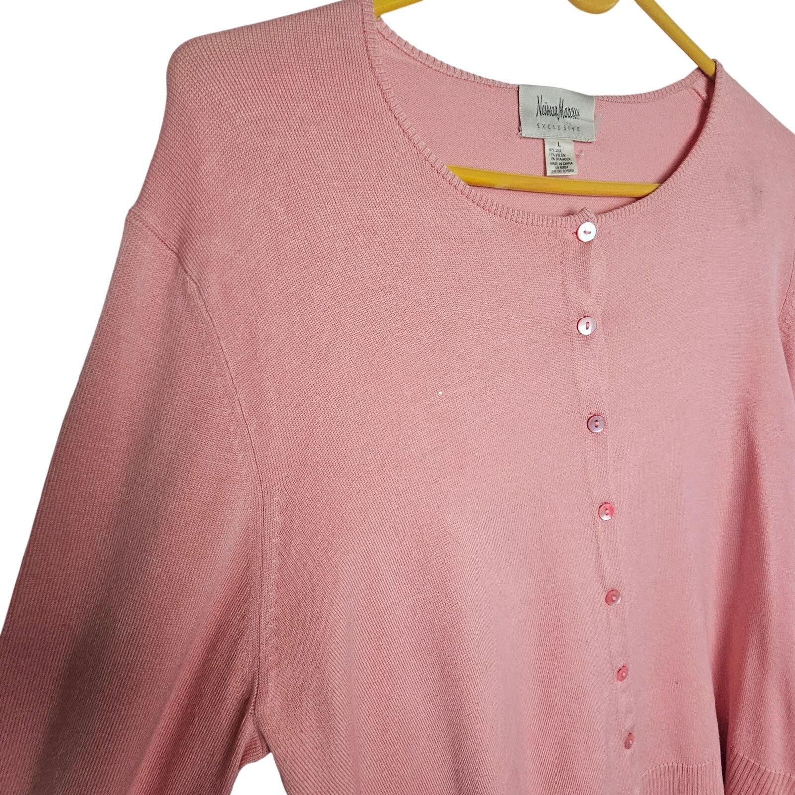 Neiman Marcus Neiman Marcus Womens SIlk Cardigan Sweater Sz L Quiet Luxury Size L / US 10 / IT 46 - 5 Thumbnail