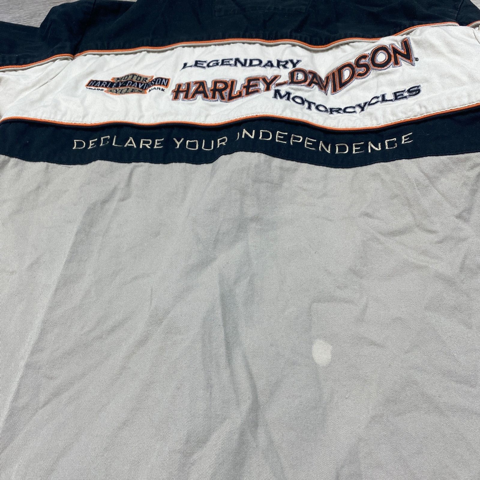 Harley Davidson × Vintage VTG 2005 Harley Davidson Legendary Motorcycles Work Shirt M Size US M / EU 48-50 / 2 - 12 Thumbnail