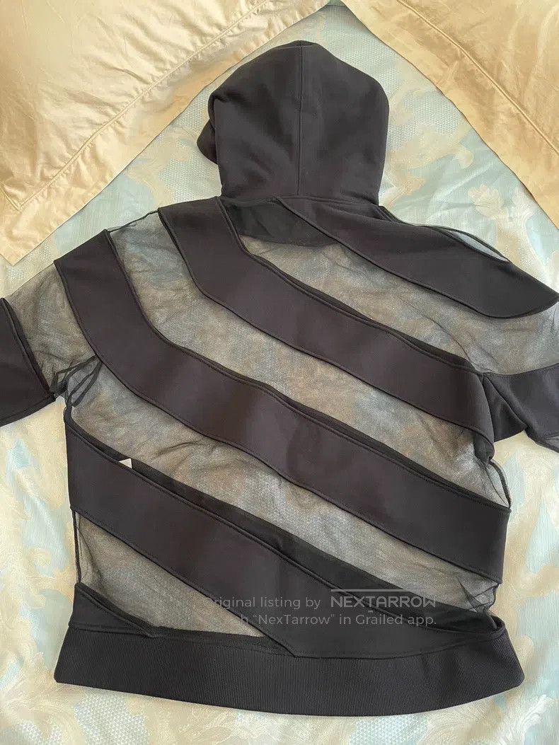 Valentino Valentino Patchwork mesh sweatshirt Size US S / EU 44-46 / 1 - 5 Thumbnail