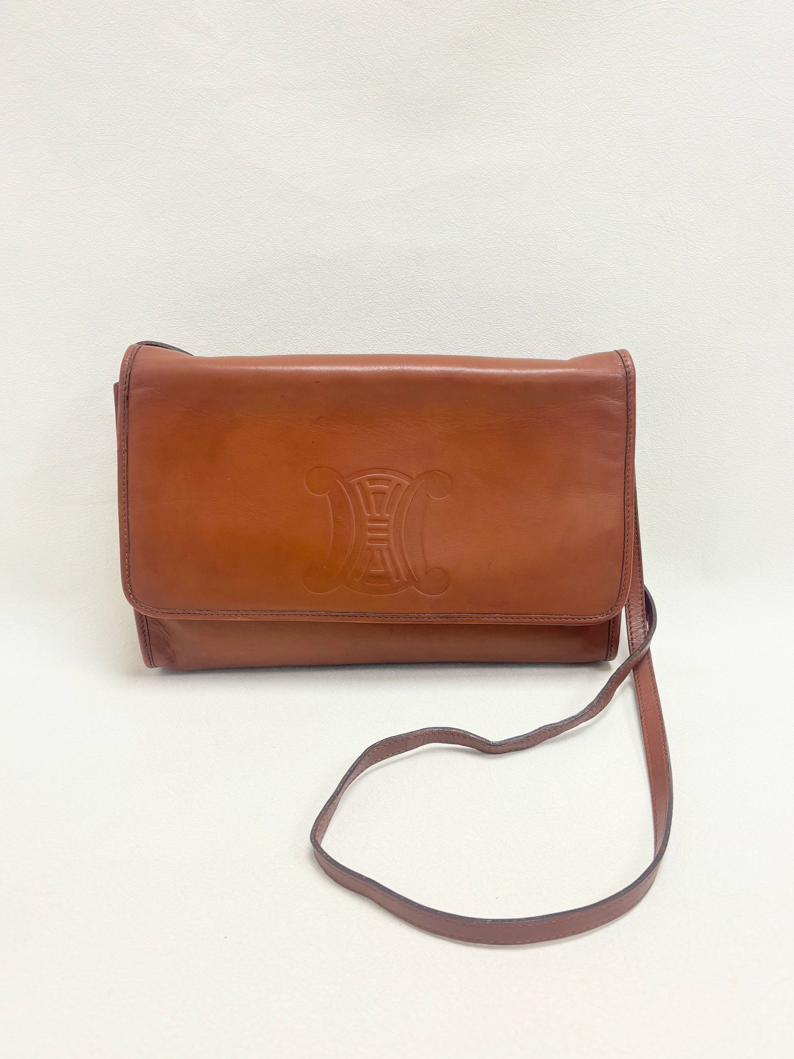Celine CÉLINE Sac Triomphe CrossBody Size ONE SIZE - 1 Thumbnail