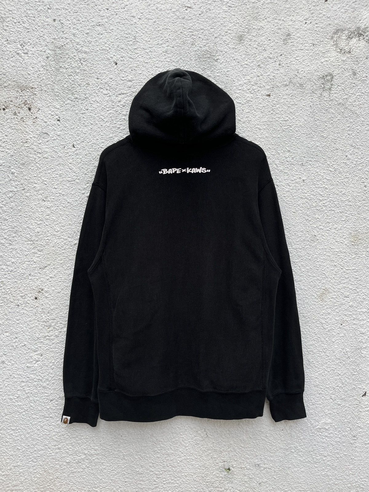 Bape × Kaws 2005 Bape x Kaws “Big Face” Pullover Hoodie Size US M / EU 48-50 / 2 - 2 Thumbnail