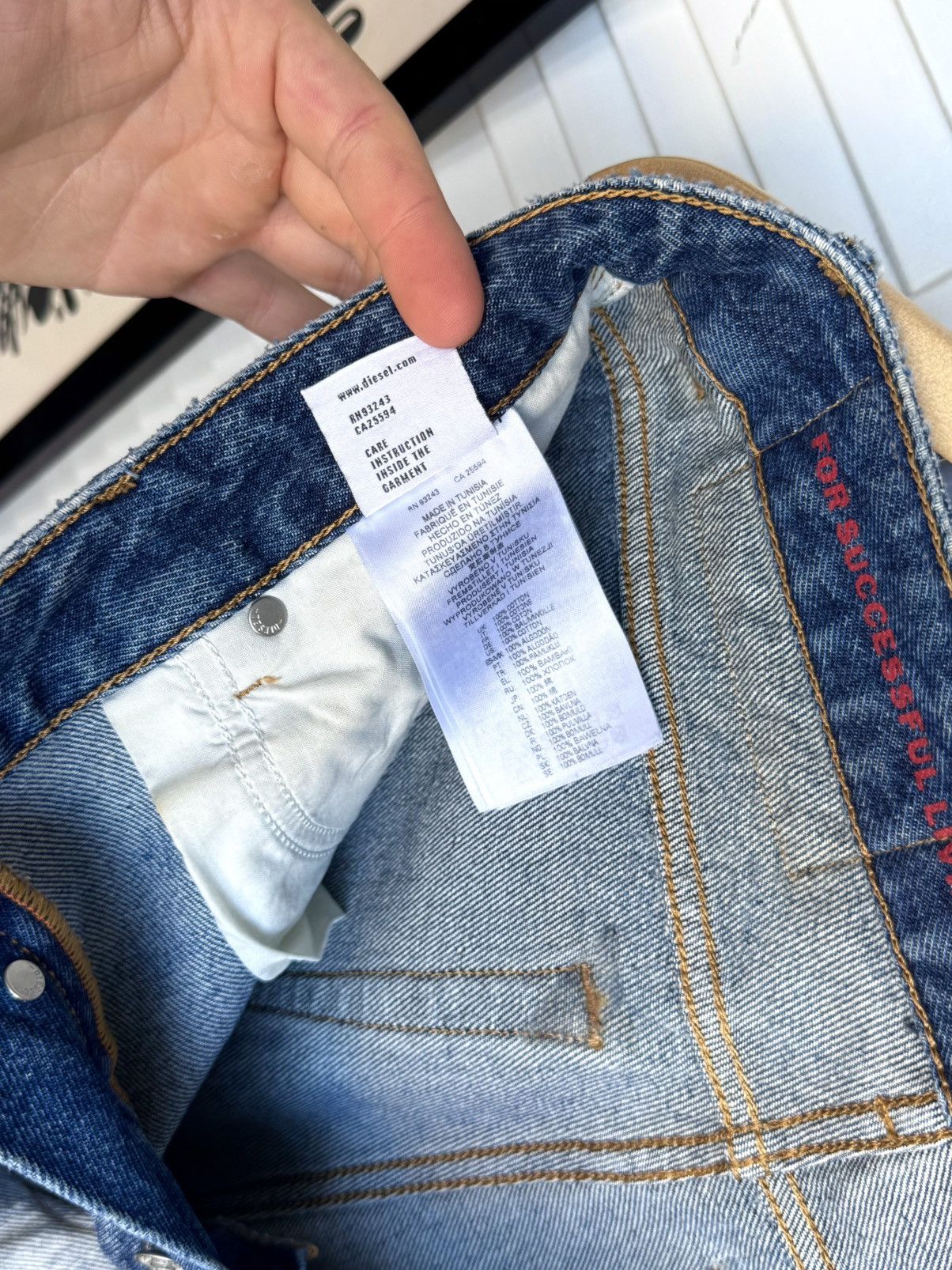 Diesel DIESEL D-Rekiv-Z Washed Distressed Jeans Ripped Denim 09C90 Size US 30 / EU 46 - 19 Thumbnail