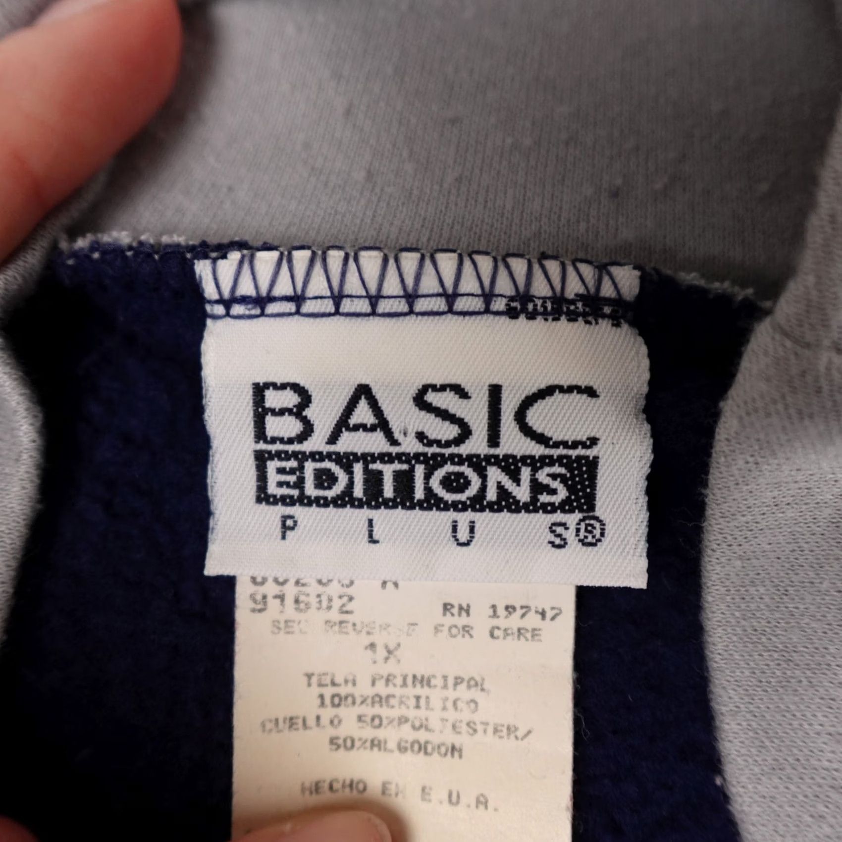 Basic Editions VINTAGE Basic Editions Sweater Womens 1X Blue Cat Animals Grandma Turtleneck Size XL / US 12-14 / IT 48-50 - 2 Thumbnail