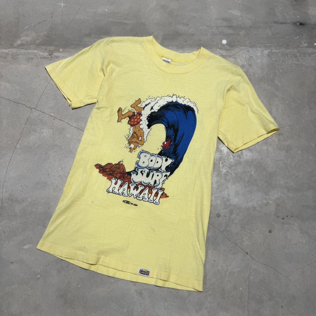 Other VINTAGE 70s T-Shirt HAWAII - Crazy Shirt - Body Surf Hawaii Size US XS / EU 42 / 0 - 1 Thumbnail