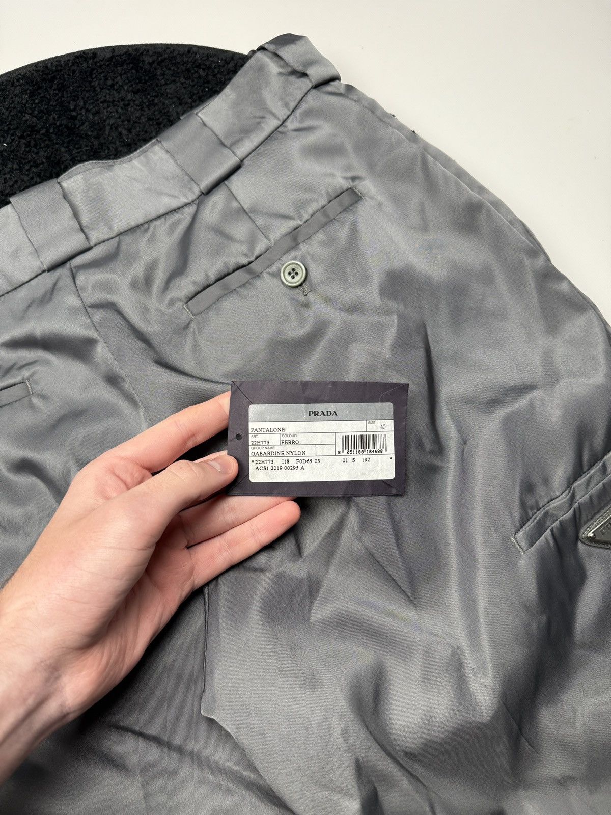 Prada Prada Nylon Pants Size US 40 / EU 56 - 11 Thumbnail