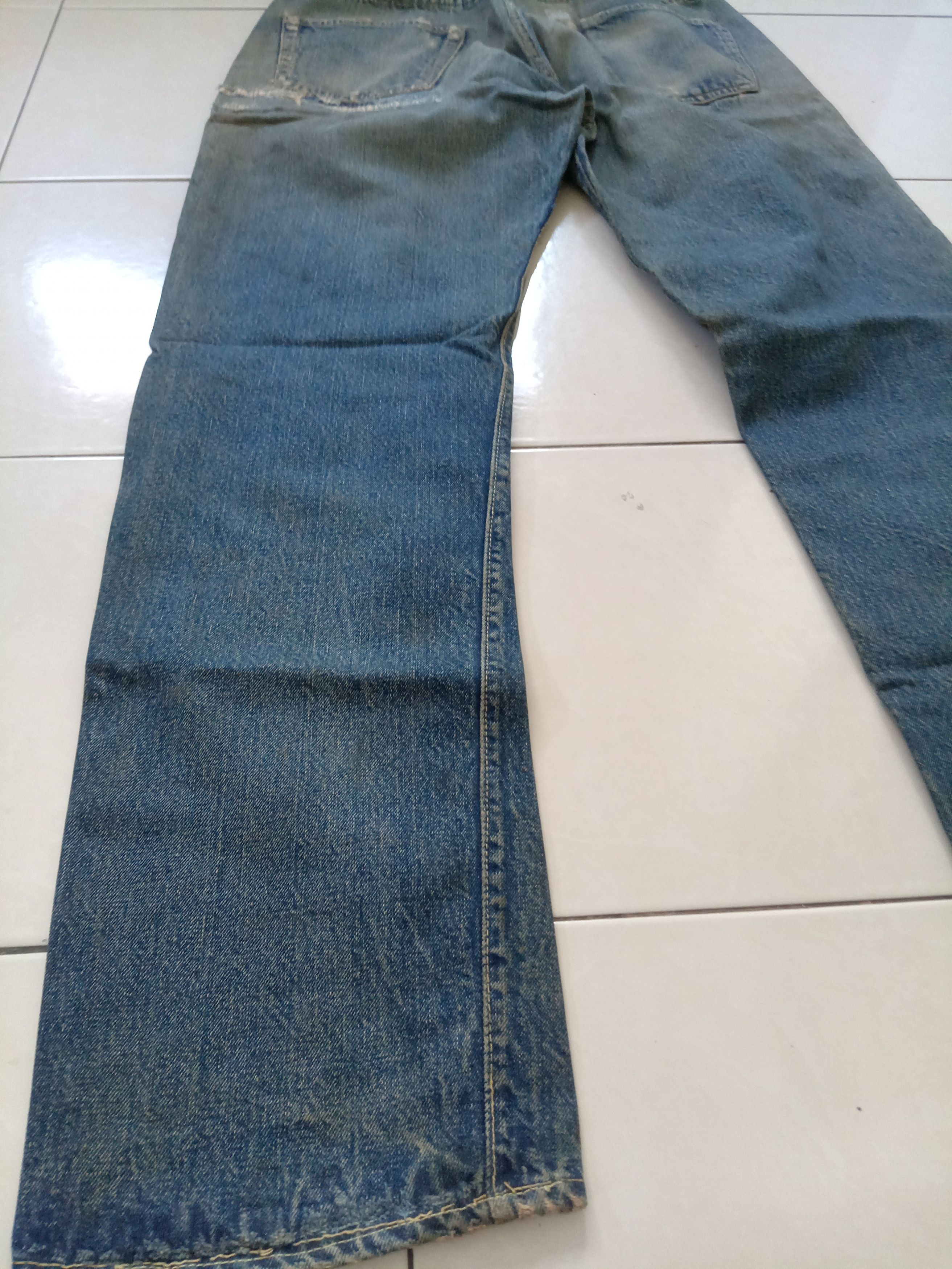Levi's Vintage Levi's 501xx big E distressed jeans Size US 31 - 11 Thumbnail