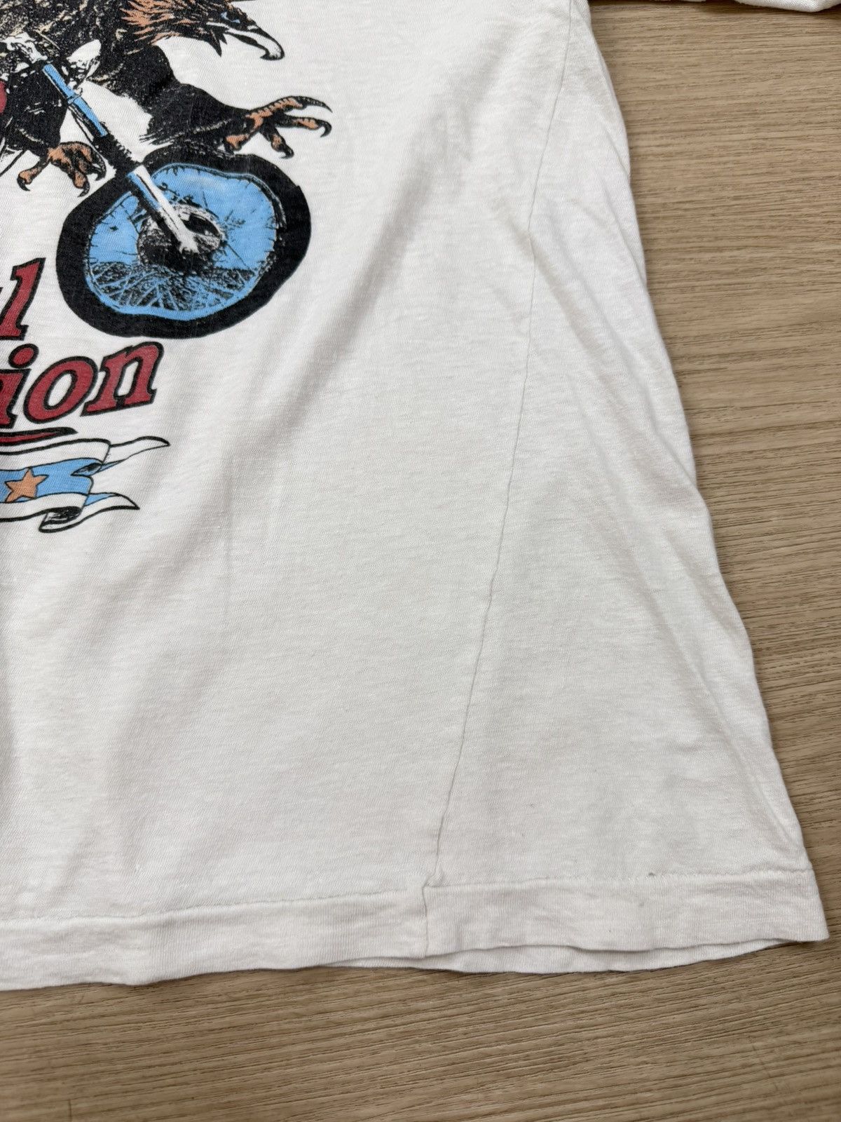 Other Vintage 90s tee Size US M / EU 48-50 / 2 - 4 Thumbnail