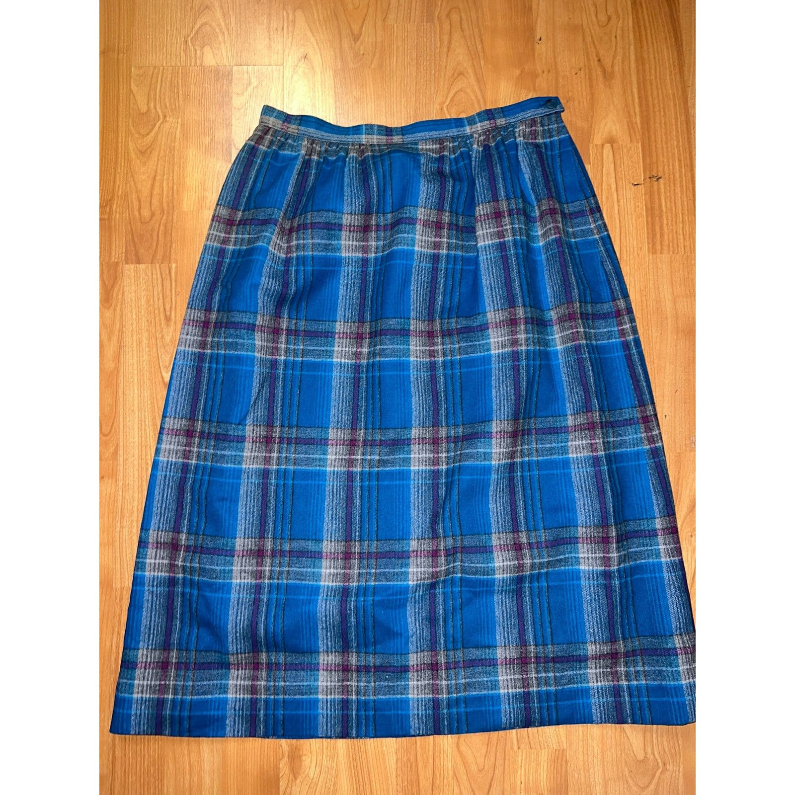 Pendleton Vintage Pendleton Skirt Pure Virgin Wool Blue Plaid 14 Size 30" / US 8 / IT 44 - 1 Thumbnail