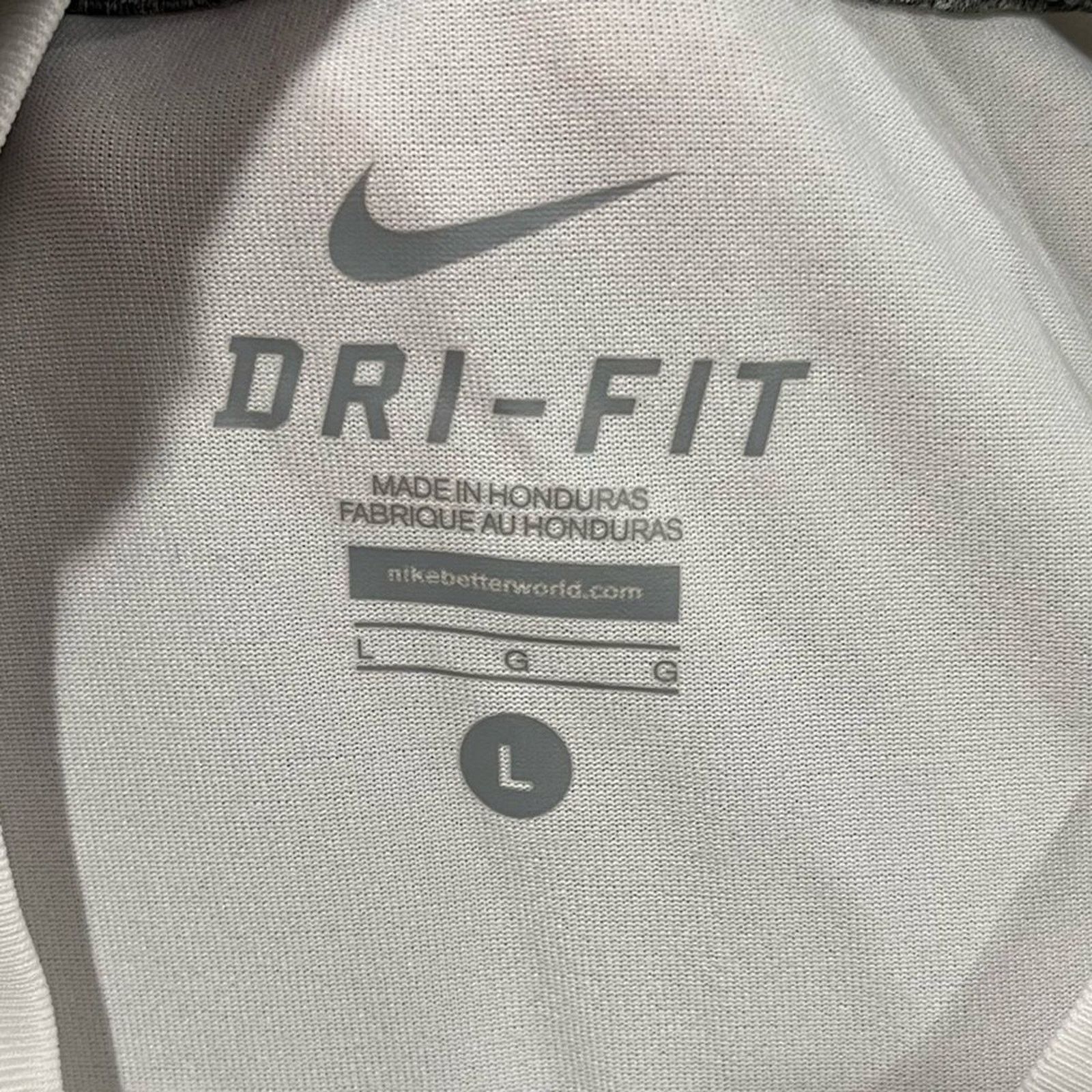 Nike Nike Dri-Fit T-Shirt Short Sleeve Athletic Cut Crew Neck L Size US L / EU 52-54 / 3 - 4 Thumbnail